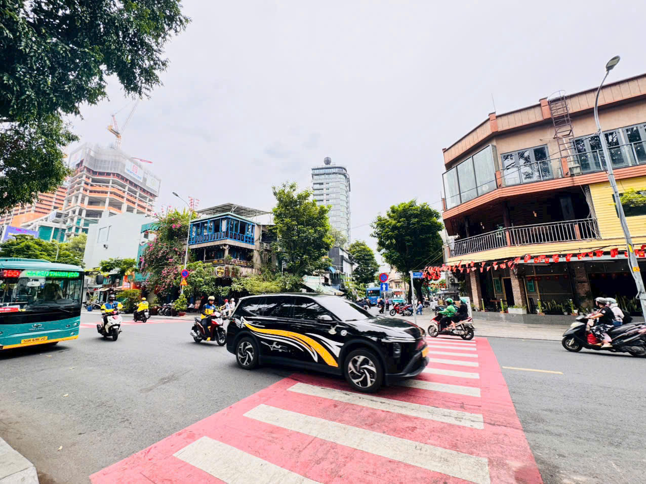 QUẬN 1: CHÍNH CHỦ 0938676685 BÁN NHÀ C4 MẶT TIỀN PHẠM NGŨ LÃO, P.BẾN THÀNH- VIEW TRỰC DIỆN CHỢ BẾN 16014823