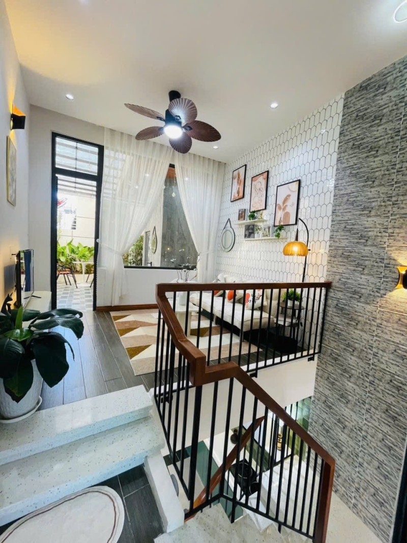 Bán nhà Hùng Vương Đà Nẵng 62m2, 2 tầng, kiệt ô tô, giá 5,45 tỷ 16014862