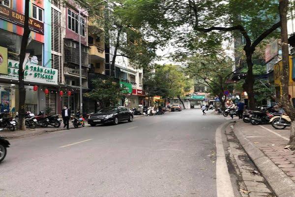 Bán nhà mặt Vĩnh phúc Ba Đình dt 240m2, măt tiền 12,6m, đường rông 18m 16014879