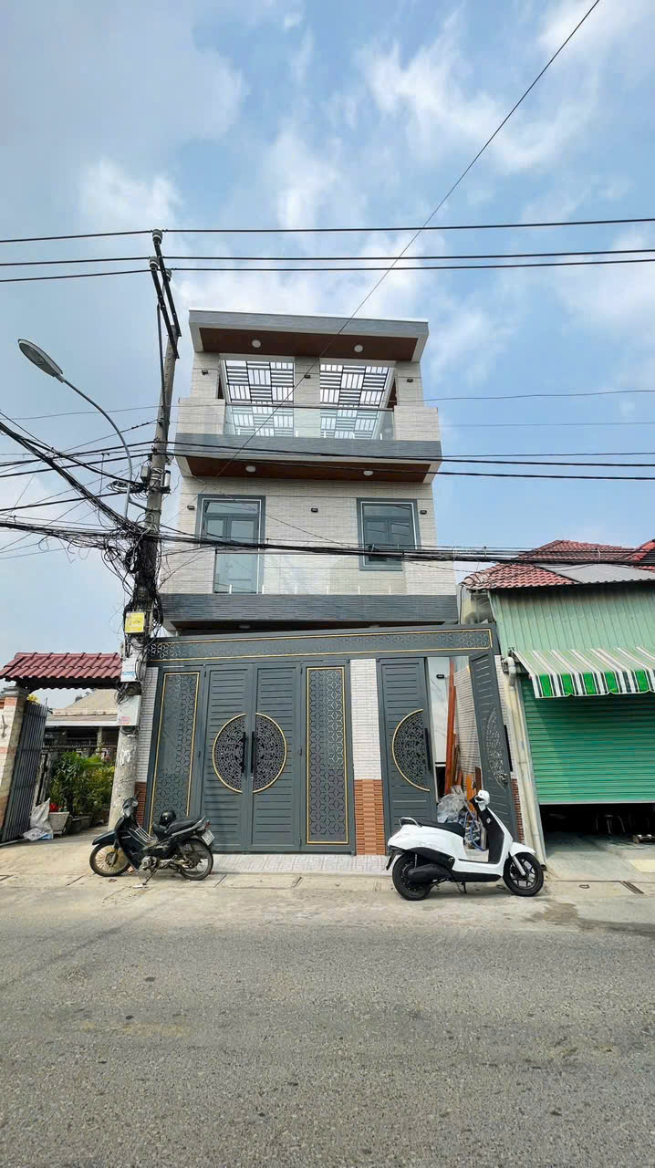 HOT HOT HOT  – CHÍNH CHỦ CẦN BÁN NHÀ Tại 61 , Đường Thới Tam Thôn 11A, Xã Đông Thạnh, Hóc Môn 16014887