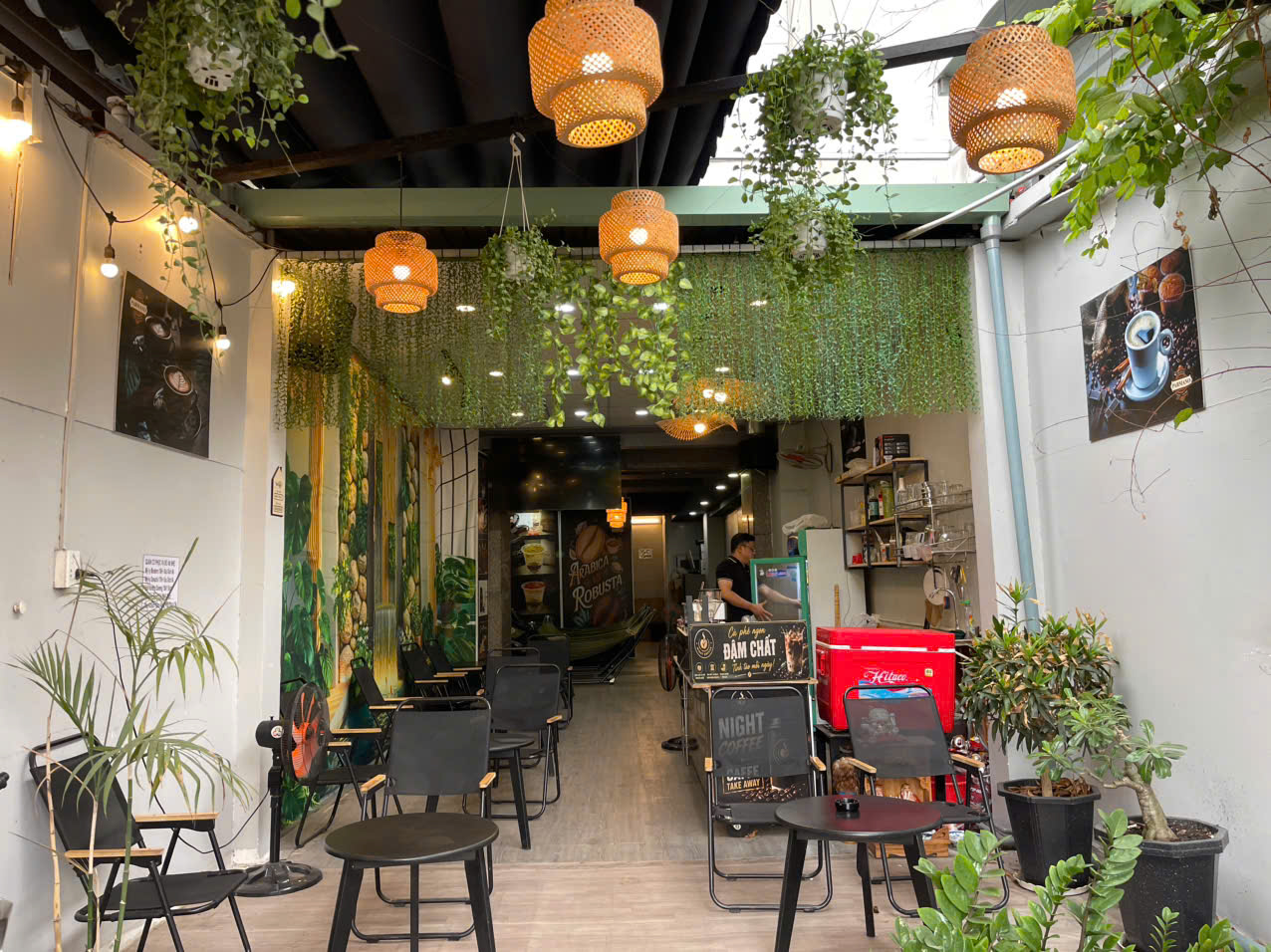 Quận 9, NHANH CÒN ! SANG NHƯỢNG QUÁN CAFE – VÕNG GIÁ RẺ CHỈ 89 tr , MB 4,5m x 25m , THUÊ MB rẻ 9tr, 16014893