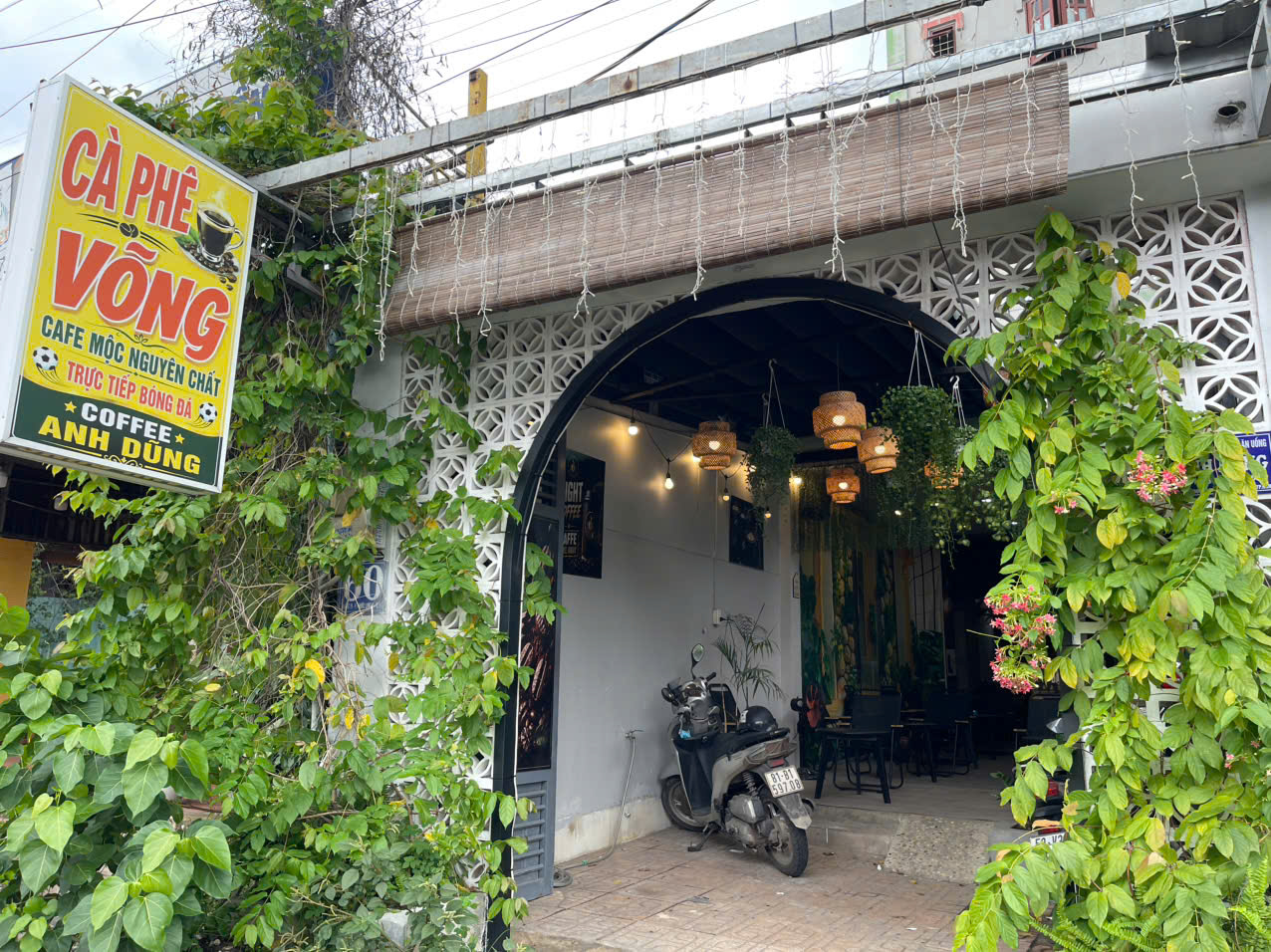 Quận 9, NHANH CÒN ! SANG NHƯỢNG QUÁN CAFE – VÕNG GIÁ RẺ CHỈ 89 tr , MB 4,5m x 25m , THUÊ MB rẻ 9tr, 16014893