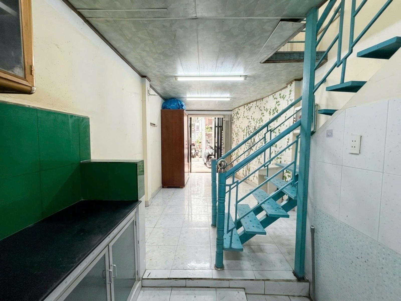 Bán nhà hẻm Lý Thường Kiệt Gò Vấp sát Bình Thạnh 21m2 ,2 tầng chỉ 2.68tỷ 16014922