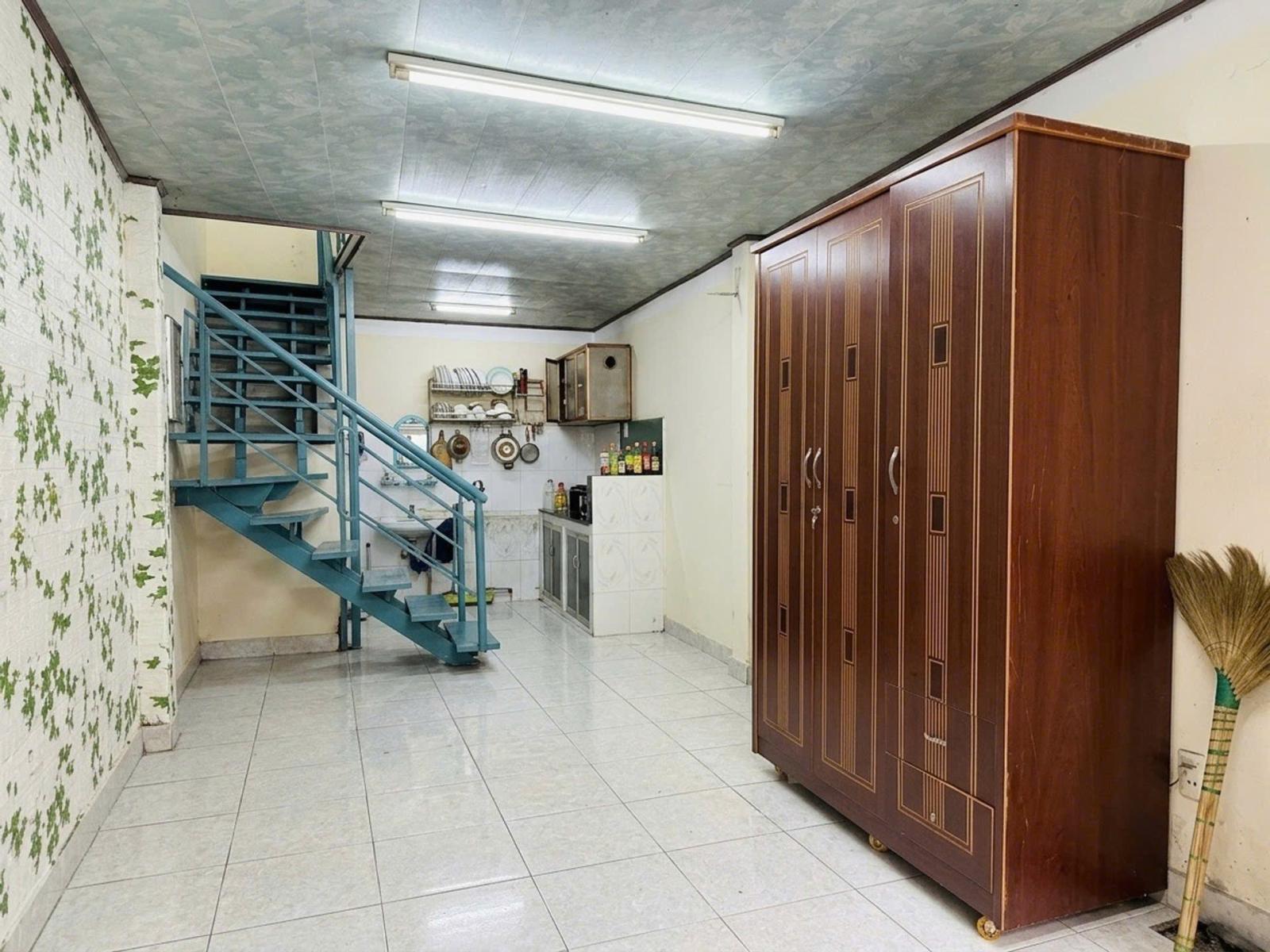 Bán nhà hẻm Lý Thường Kiệt Gò Vấp sát Bình Thạnh 21m2 ,2 tầng chỉ 2.68tỷ 16014924
