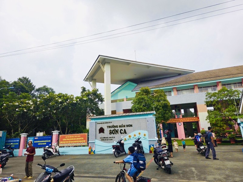 Bán nhà mặt phố đường Số 55, Cát Lái, Q.2, TP HCM. DT 100m2, 4 tầng, sổ hồng riêng, giá 11,38  tỷ. 16014926