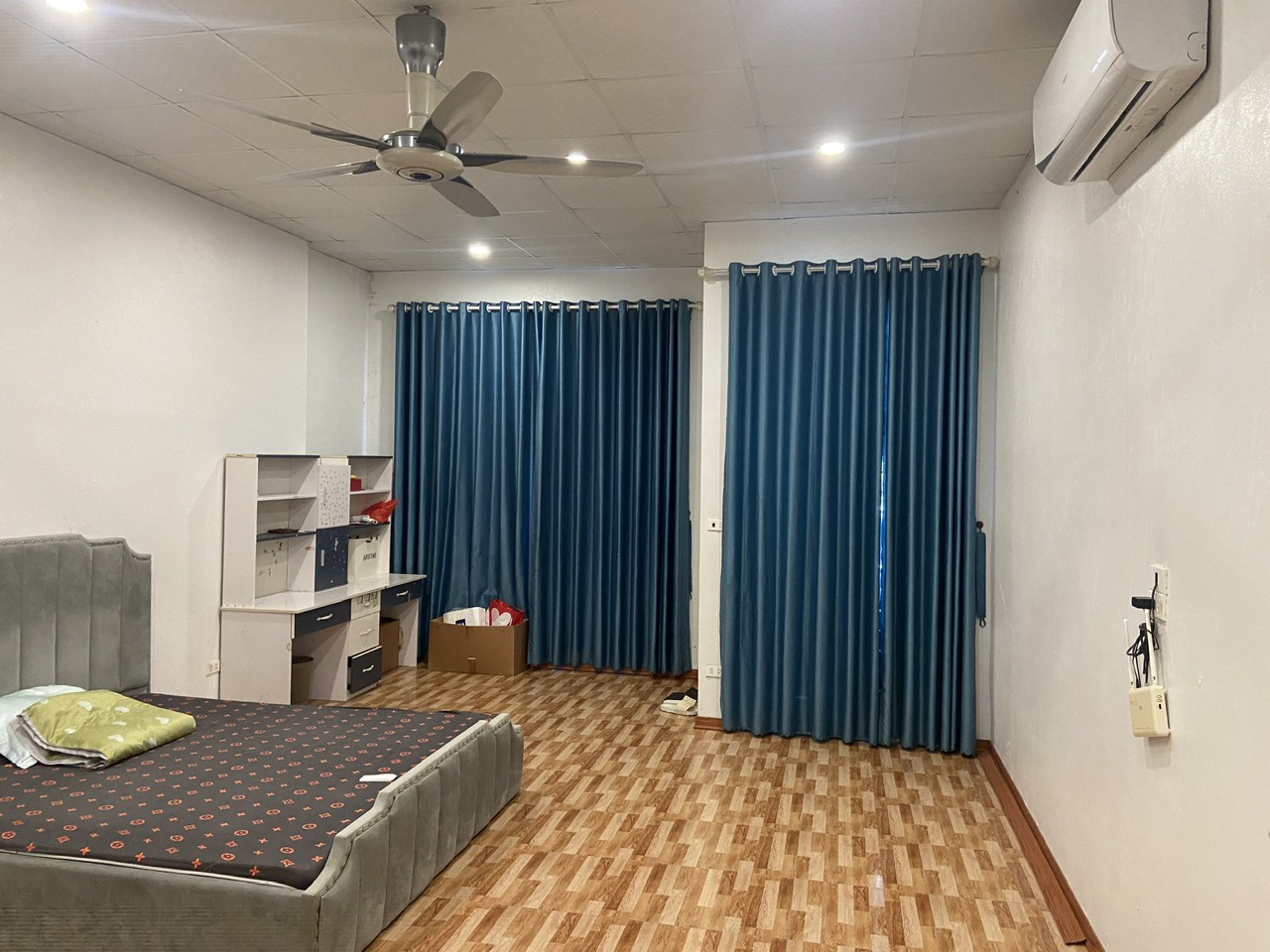 Giá 15 triệu/ tháng khách hàng đã được sở hữu căn nhà  có diện tích 180m2 ( mặt tiền 5m) Tại Khu đô 16014928