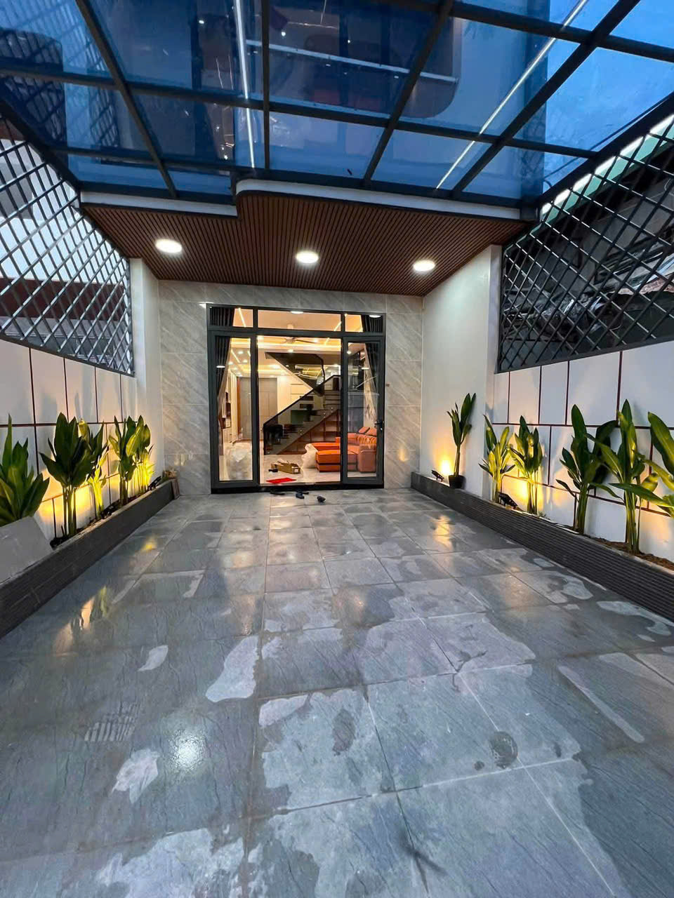 Nhà đẹp 2 lầu khu dân cư P Hóa An cũ giá bán 5,5 tỷ thương lượng 16014932