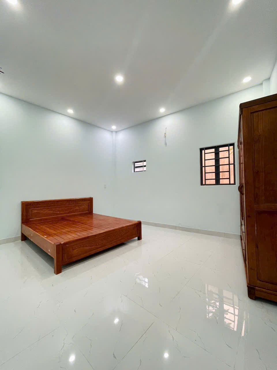 NHÀ MỚI ĐẸP – 92M² – 2 PHÒNG NGỦ MASTER – HẺM Ô TÔ NÉ NHAU 16014950
