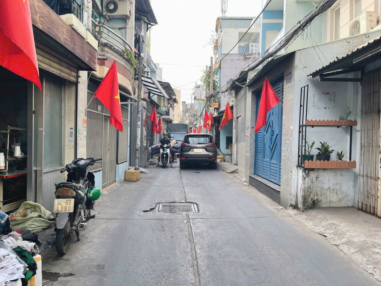 NHÀ ĐẸP – GIÁ TỐT – CẦN BÁN NHÀ HẺM 688 Tân Kỳ Tân Quý, P. Bình Hưng Hòa, Q. Bình Tân, TP.HCM 16015007