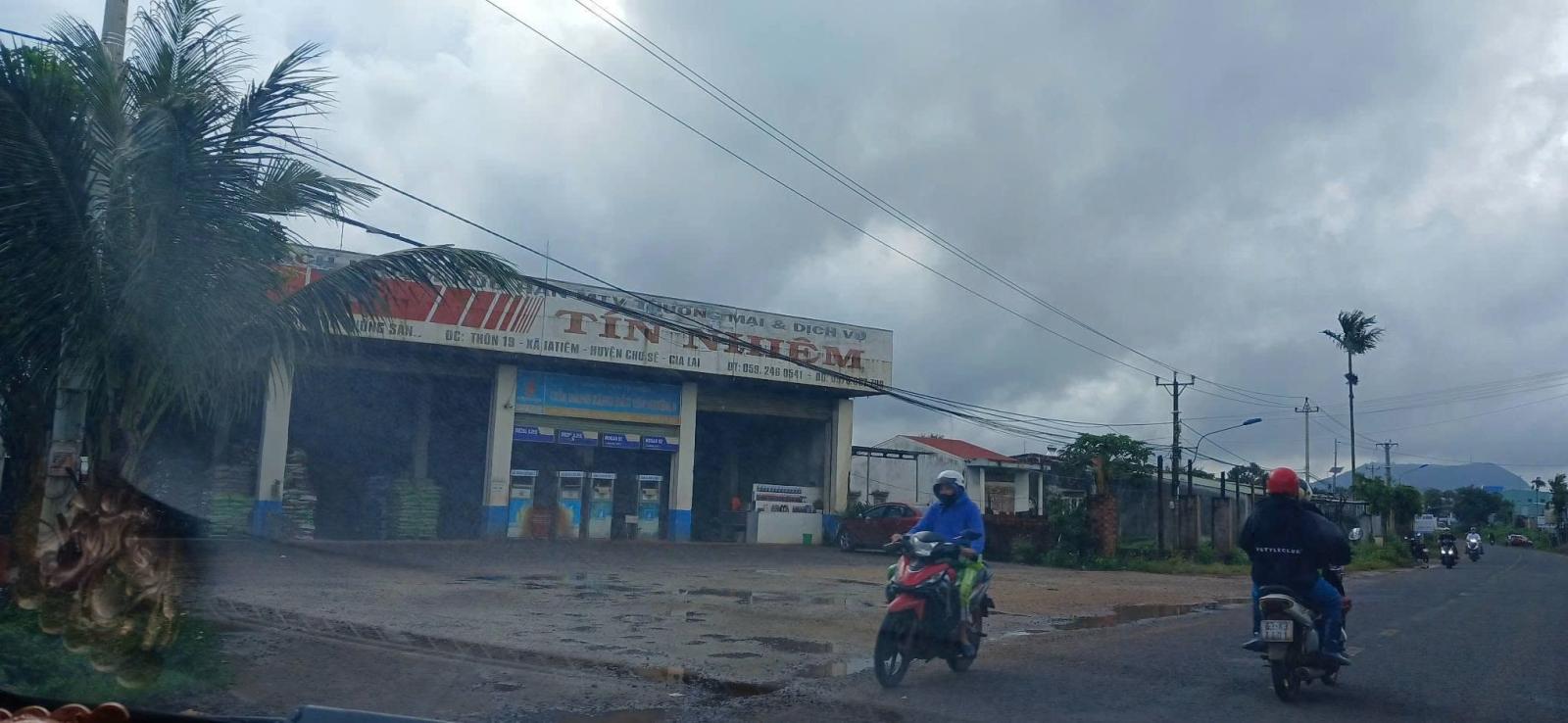 Chính chủ bán đất thổ cư La Sơn, Bờ Ngoong, Gia Lai - 1.080m2 – 200m2 thổ cư - Giá 950 triệu 16015012