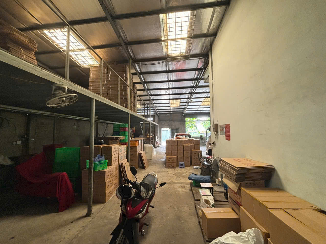HÀNG NGỘP 12 TỶ – CHỐT NHANH NHÀ + XƯỞNG HƠN 400M² XUÂN THỚI THƯỢNG, HM 16015017