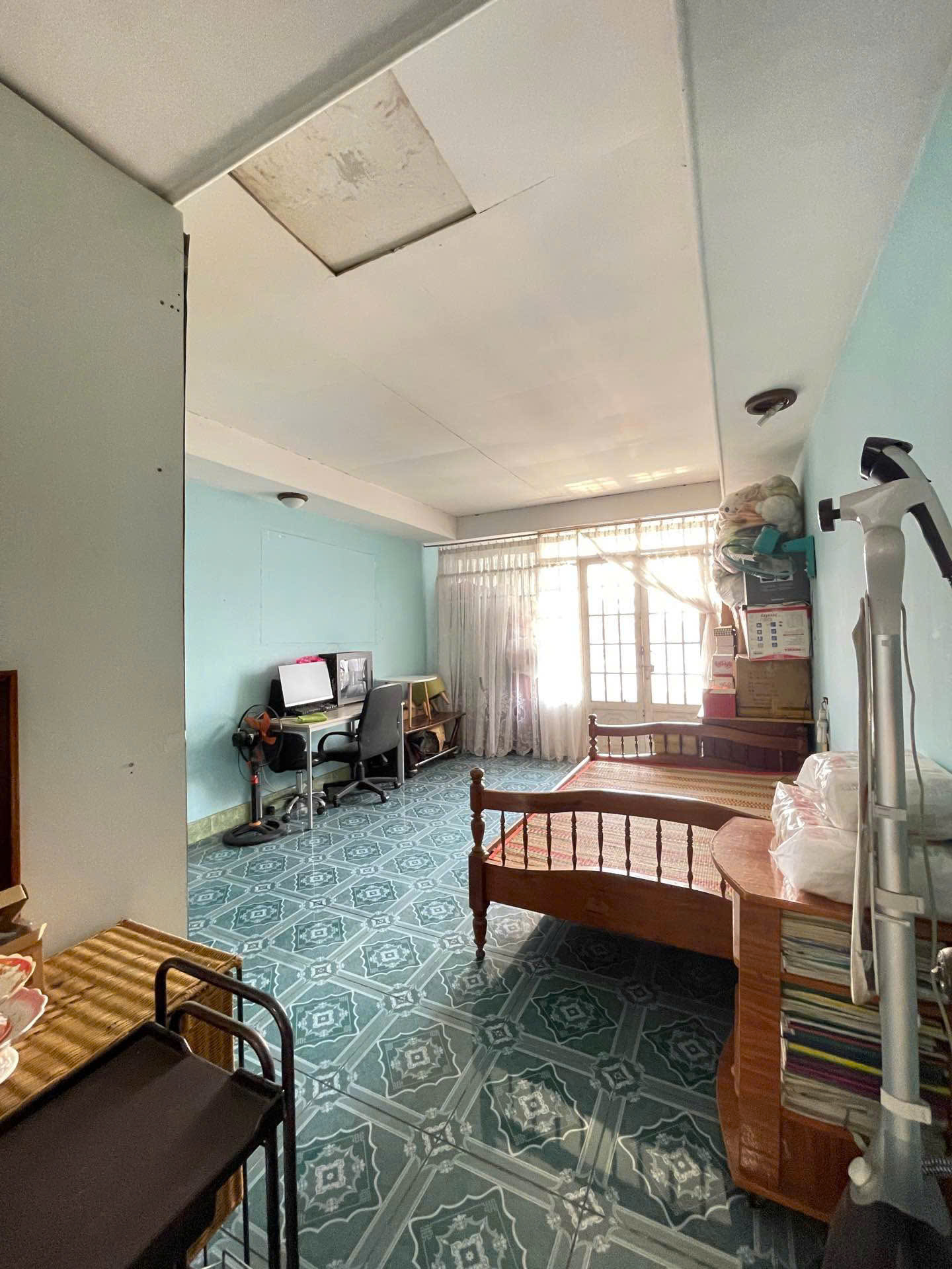 Nhà 4 Tầng, 80m2, hẻm xe hơi, vào ở ngay, giá 9.5 tỷ tại Quận 9 16015024