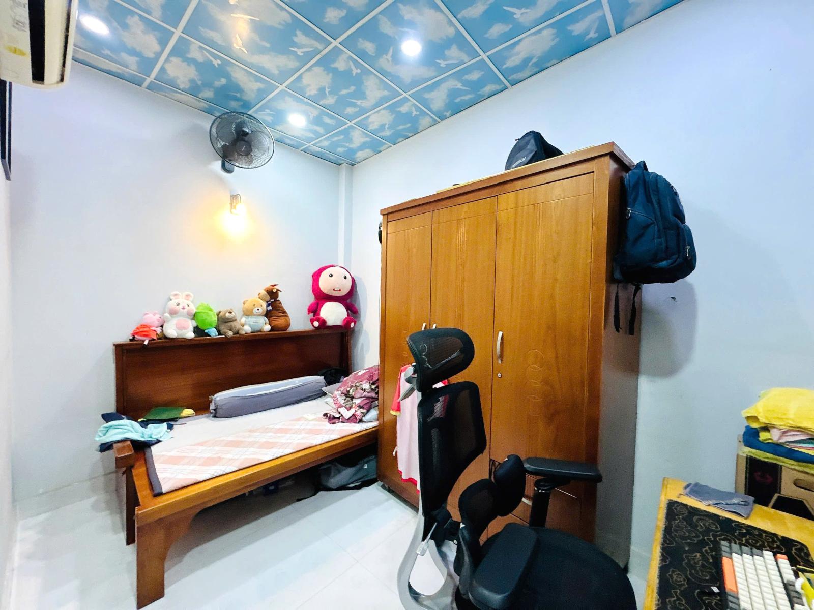 Nhà Mặt Tiền Linh Chiểu 46m², Gần ĐH Ngân Hàng, Giá 4,7 Tỷ giảm sốc 1.8 tỷ 16015037