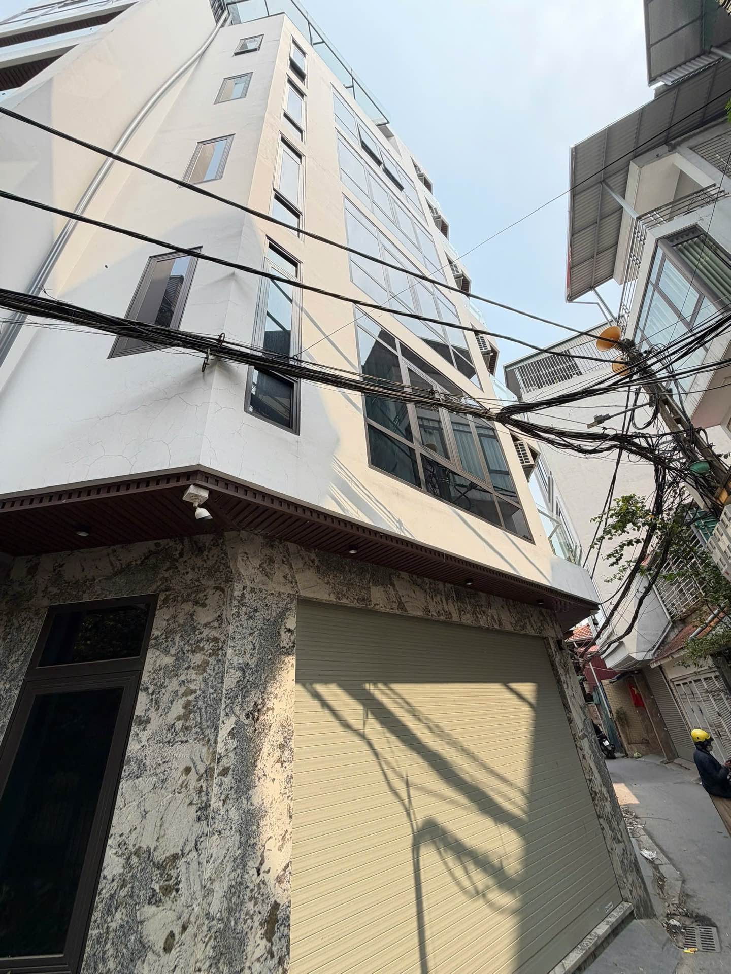 Giá mềm 14 tỷ 50m lô góc ngõ ô tô Nguyễn Văn cừ,Long Biên 16015066