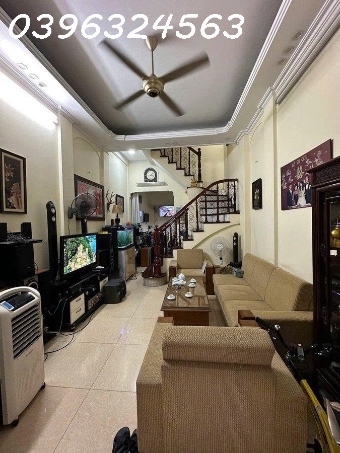 CHÍNH CHỦ GỬI BÁN NHÀ PHỐ TRẦN ĐẠI NGHĨA – HAI BÀ TRƯNG 4 TẦNG Ô TÔ TRÁNH, VỈA HÈ, KINH DOANH, 18.8 16015087