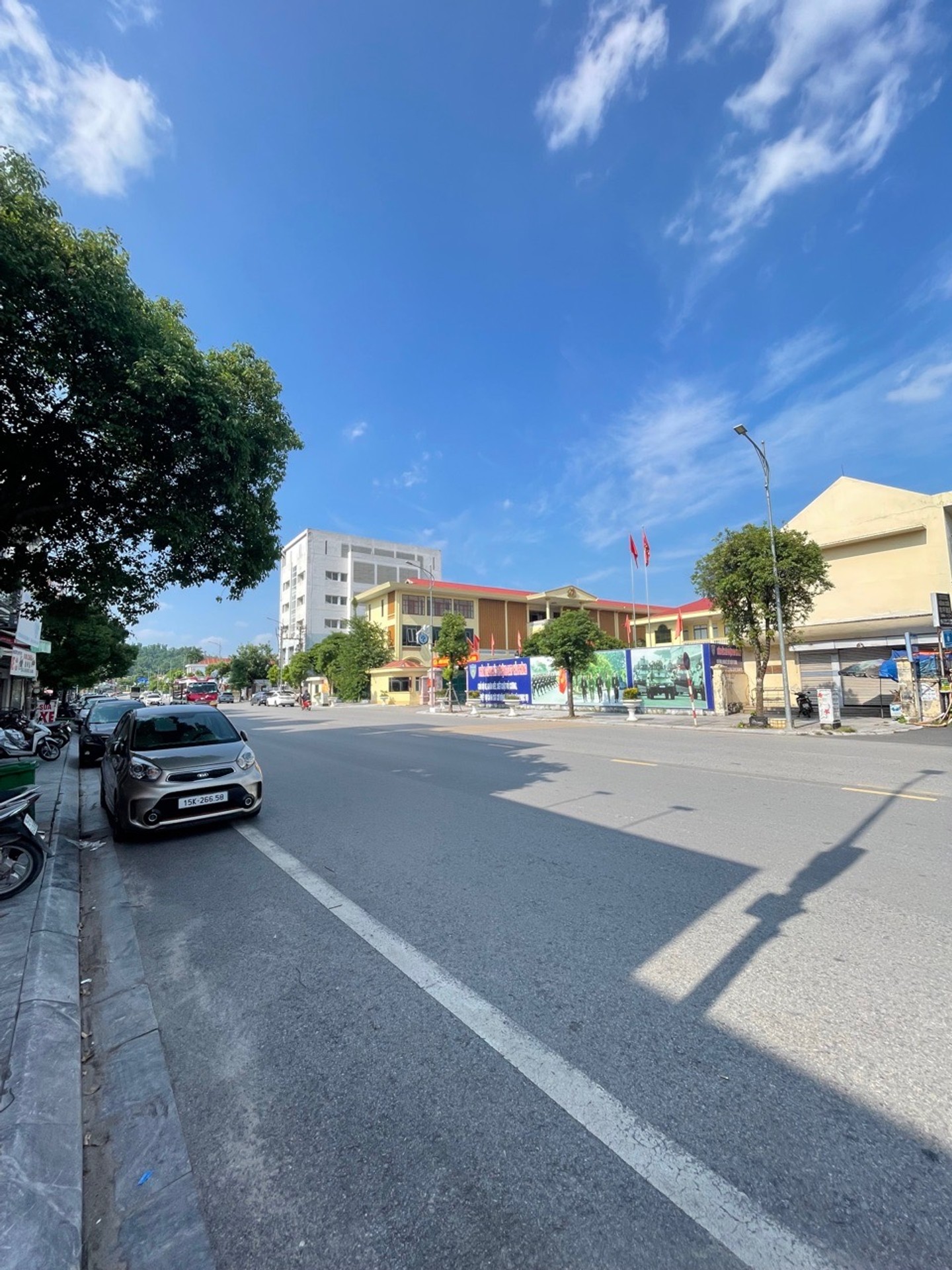 Mặt phố Đà Nẵng - Thủy Nguyên 150m2, mặt tiền 6m, dòng tiền 25 triệu/ tháng. 16015106