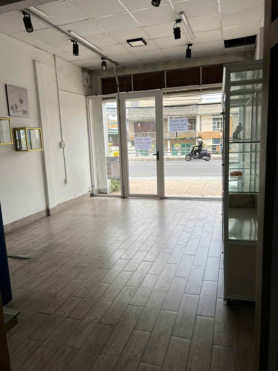 Cho thuê mặt bằng kinh doanh ngay trung tâm giá 22 triệu tại đường 3/2 Đà Lạt Lâm Đồng 16015155
