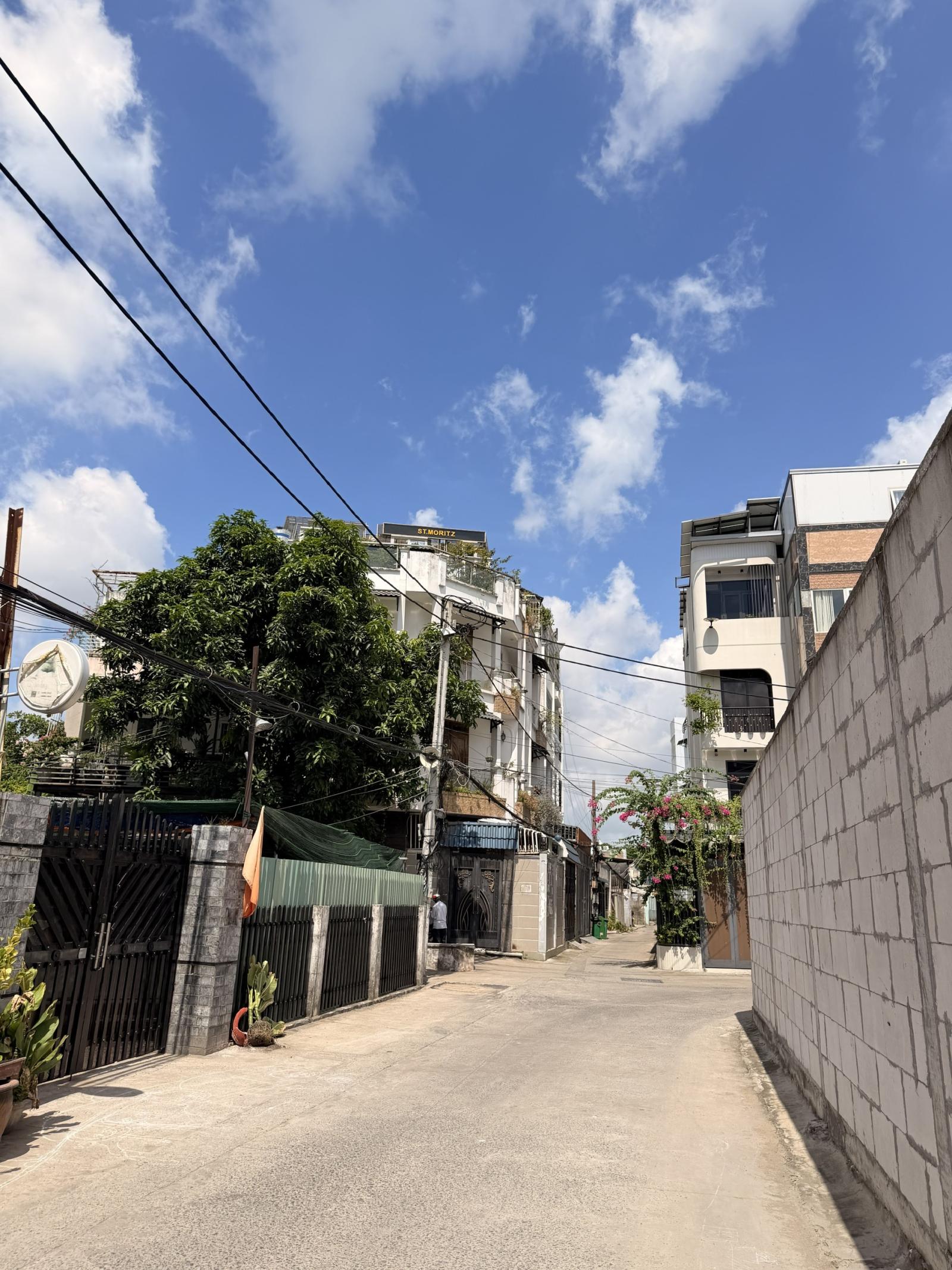🚙🚗 NHÀ HẺM NHỰA Ô TÔ TRÁNH - NGAY PHẠM VĂN ĐỒNG (HBC) - CHỈ 6.2T 16015169