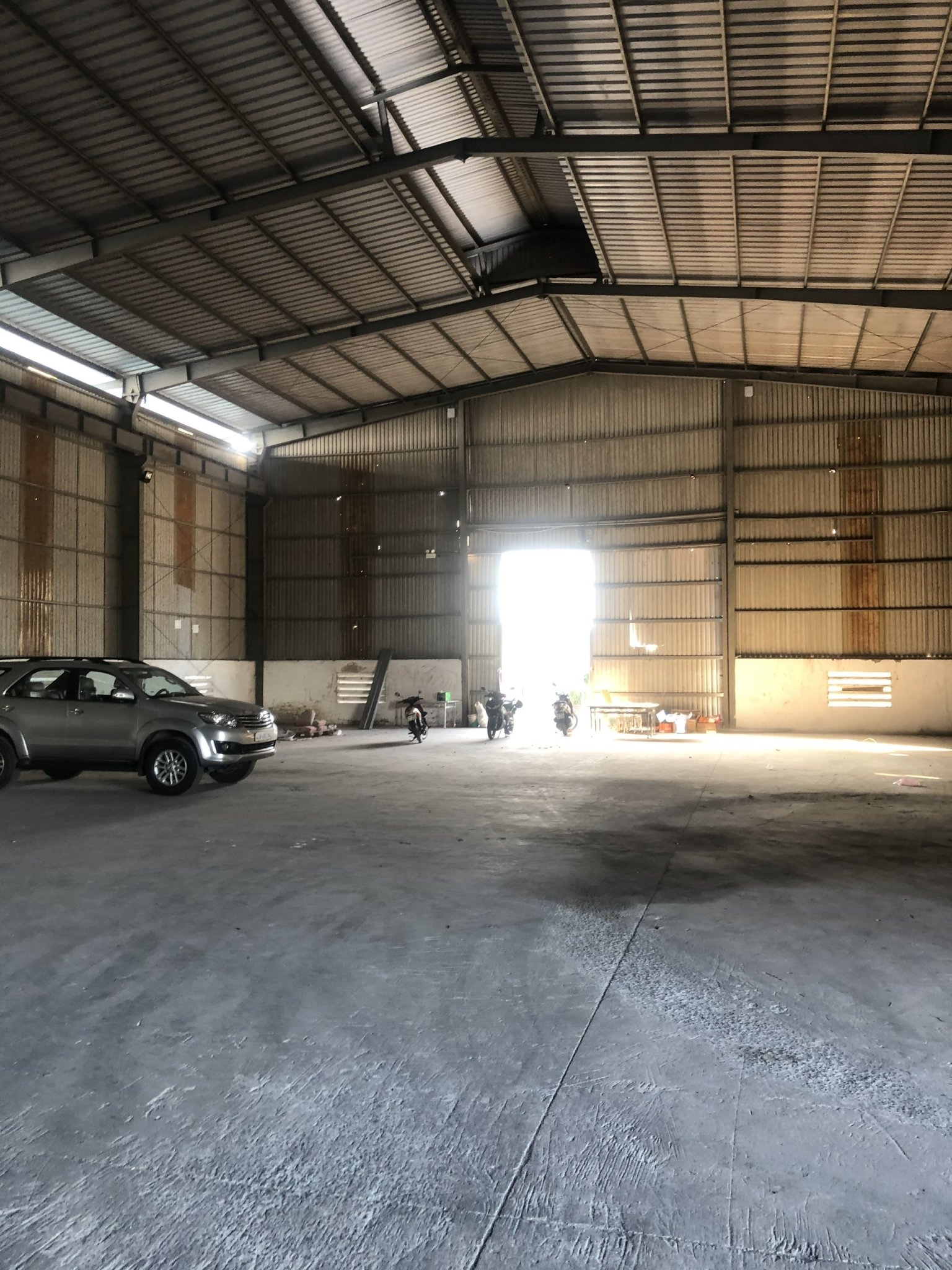 cho thuê xưởng sản xuất khu công nghiệp hòa cầm Trường Sơn Đà Nẵng dt 1300 m2 giá rẻ 16015190