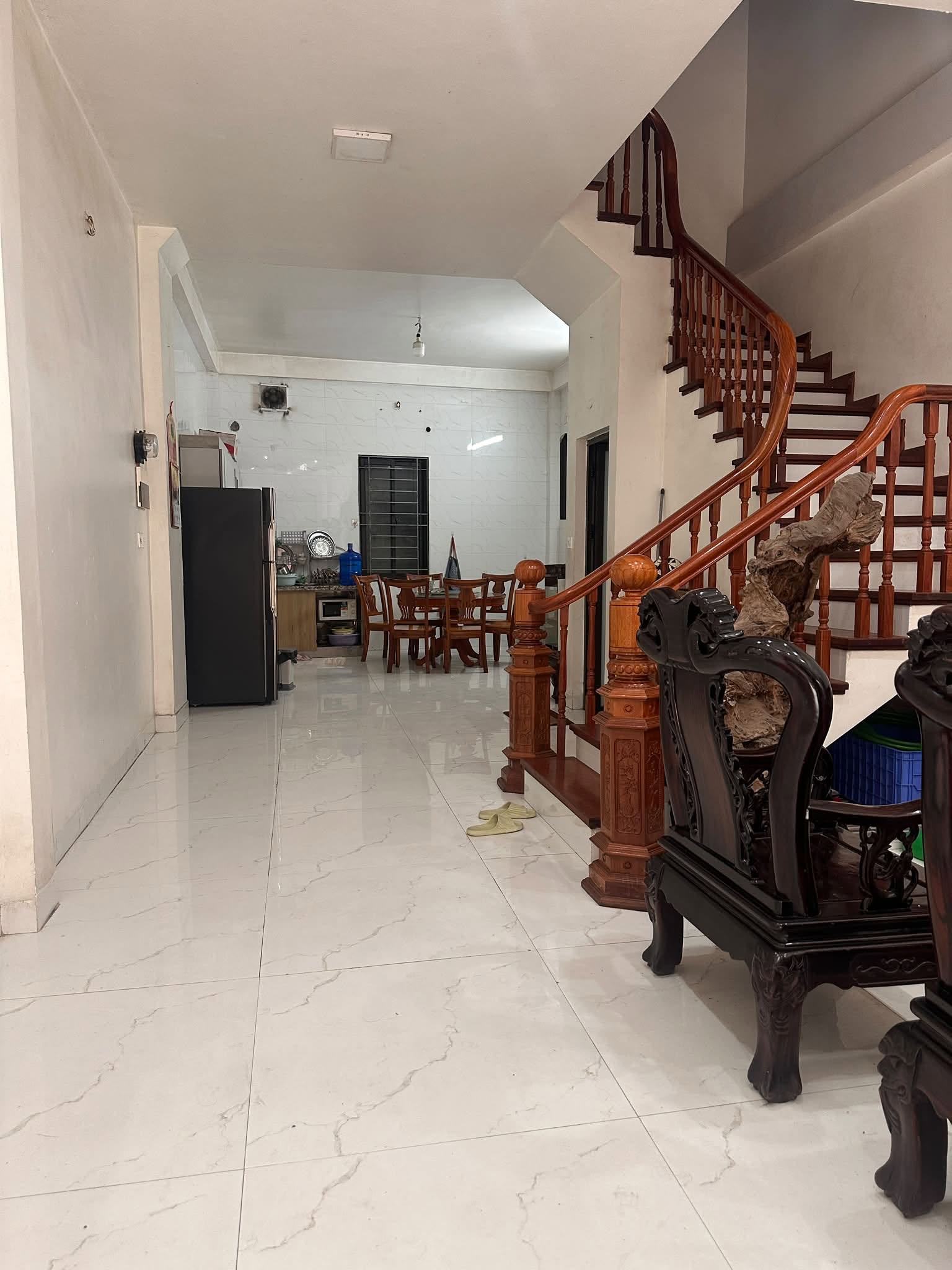 CHO THUÊ NHÀ NGUYÊN CĂN  HỒNG TIẾN ĐƯỜNG THÔNG Ô TÔ  NHÀ MỚI FULL NT 10TR/THÁNG 16015290