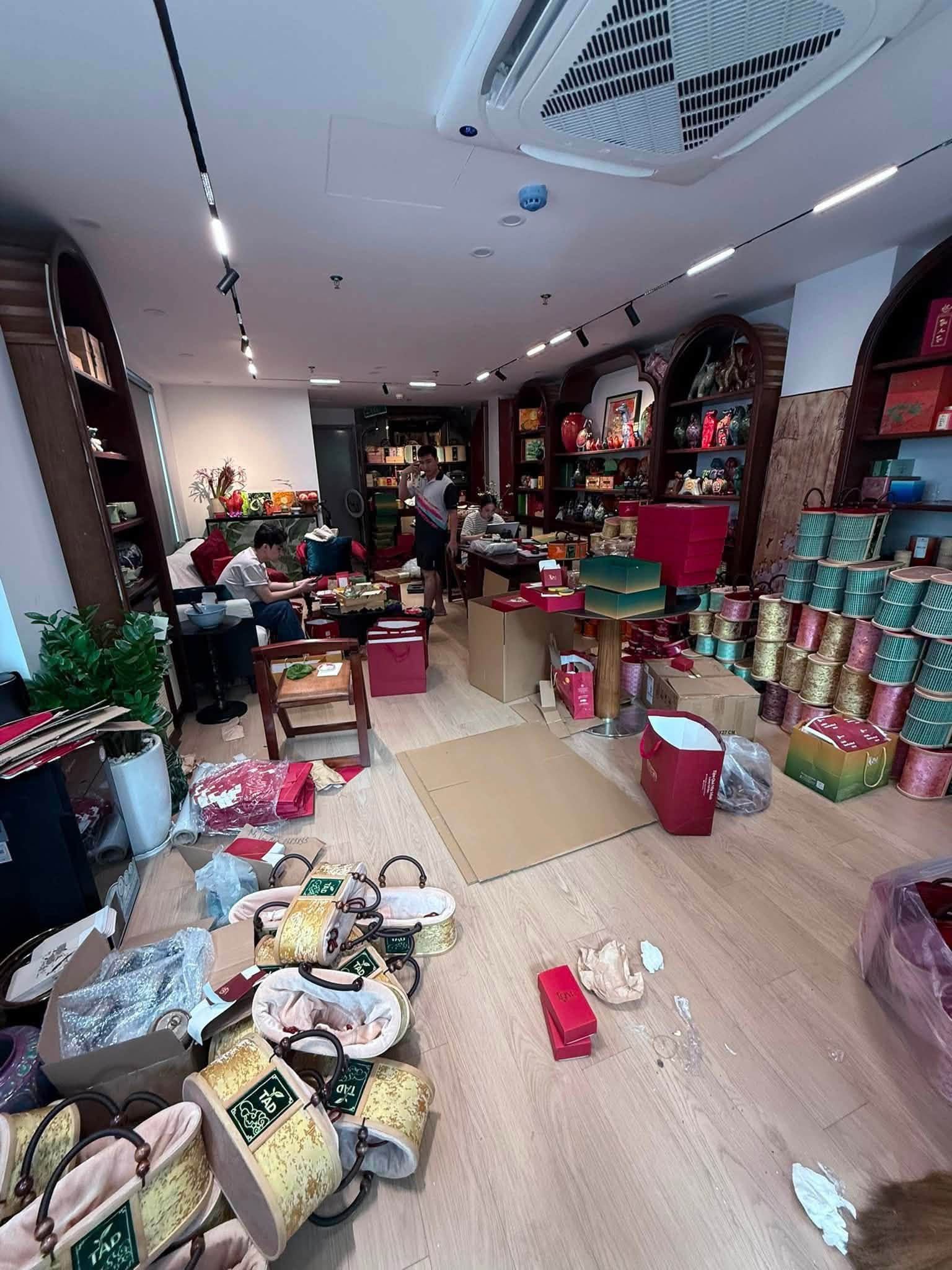 TÒA NHÀ THIÊN HIỀN – 60M² – 10 TẦNG – LÔ GÓC 2 THOÁNG – Ô TÔ TRÁNH – VỈA HÈ – DÒNG TIỀN 80TR/THÁNG 16015312