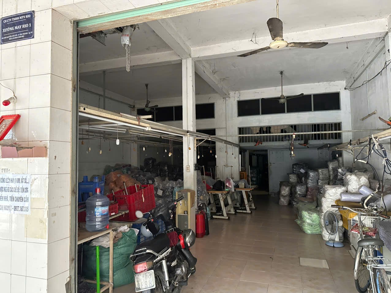 NHÀ ĐẸP – GIÁ TỐT  – CHÍNH CHỦ CẦN BÁN Tại 98-100, Phố Nguyễn Văn Tố, Phường Tân Thành, Tân Phú 16015363