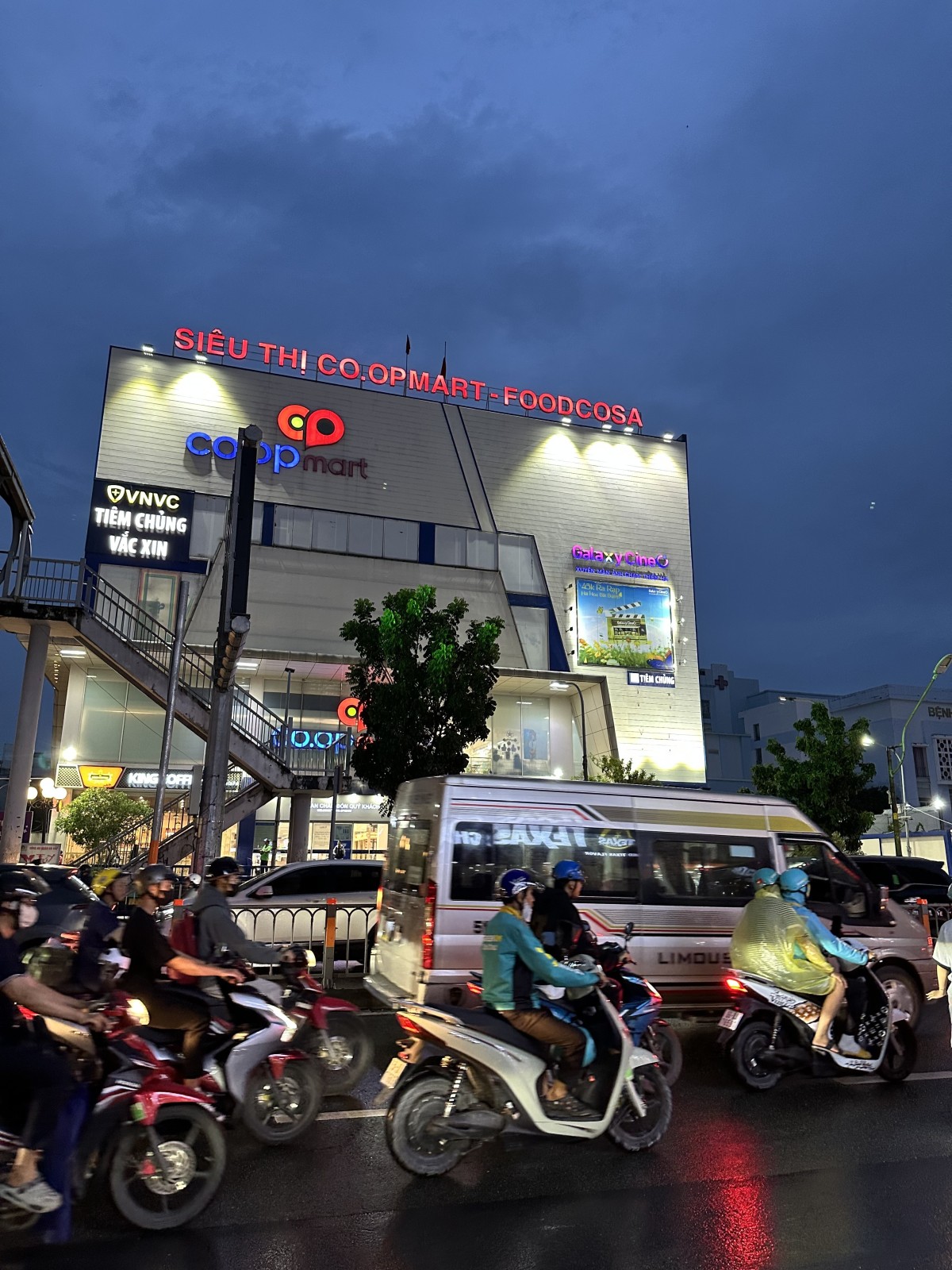 GIẢM 2 TỶ – NHÀ LÔ GÓC NGANG 10M, ĐỐI DIỆN CO.OPMART QUANG TRUNG  102M²  GIÁ 9,9 TỶ 16015376