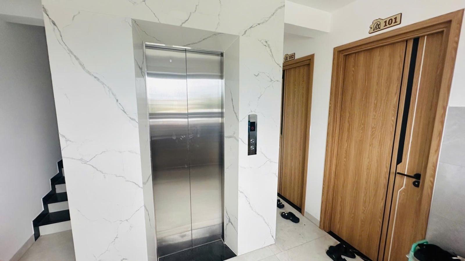 Bán tòa CHDV 6 tầng có thang máy Vườn Lài, An Phú Đông, Q.12, 98m2, 15 phòng, 70tr/tháng, 18 tỷ 16015447