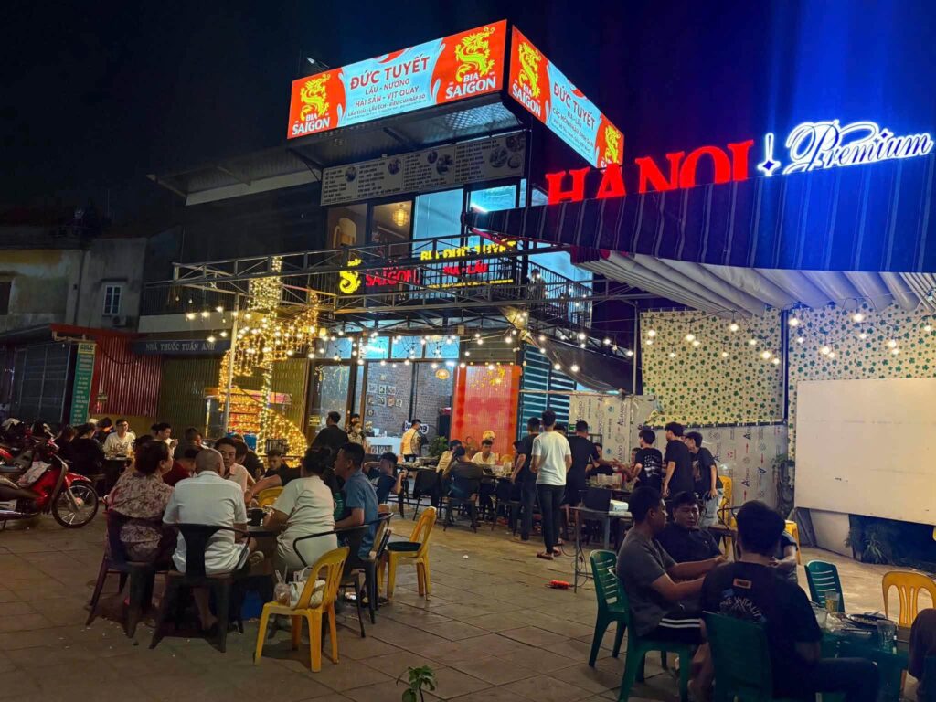 SANG NHƯỢNG GẤP QUÁN BIA MẶT TIỀN SIÊU RỘNG 20M NHẬN QUÁN BÁN NGAY TẠI BẮC GIANG 16015496
