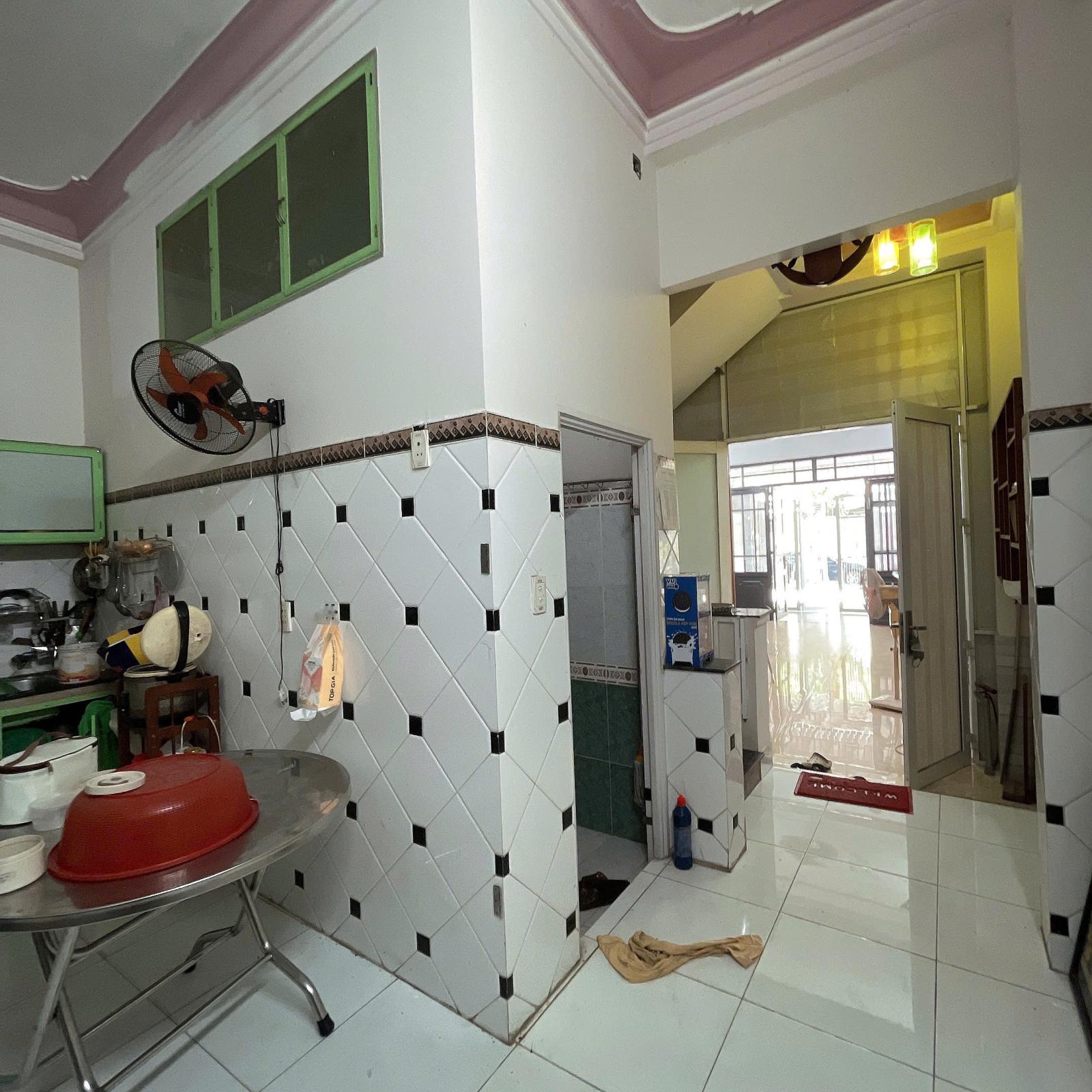 Cho thuê mặt bằng chợ Hàn đường Trần Phú Đà Nẵng diện tích 107 m2 giá rẻ 16015534