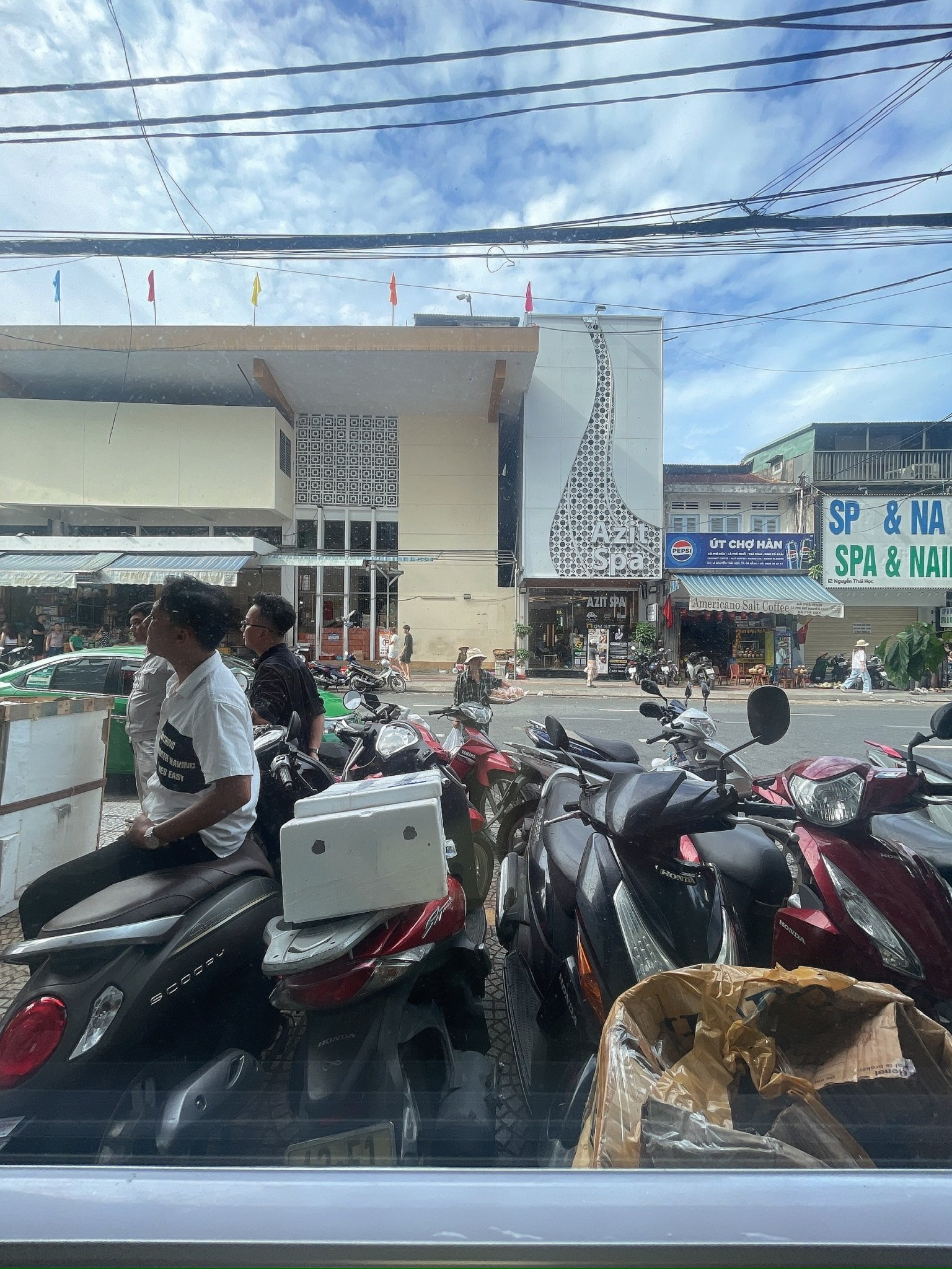 cho thuê mặt tiền chợ Hàn đường Nguyễn Thái Học Hải Châu Đà Nẵng vị trí đắc địa 16015545