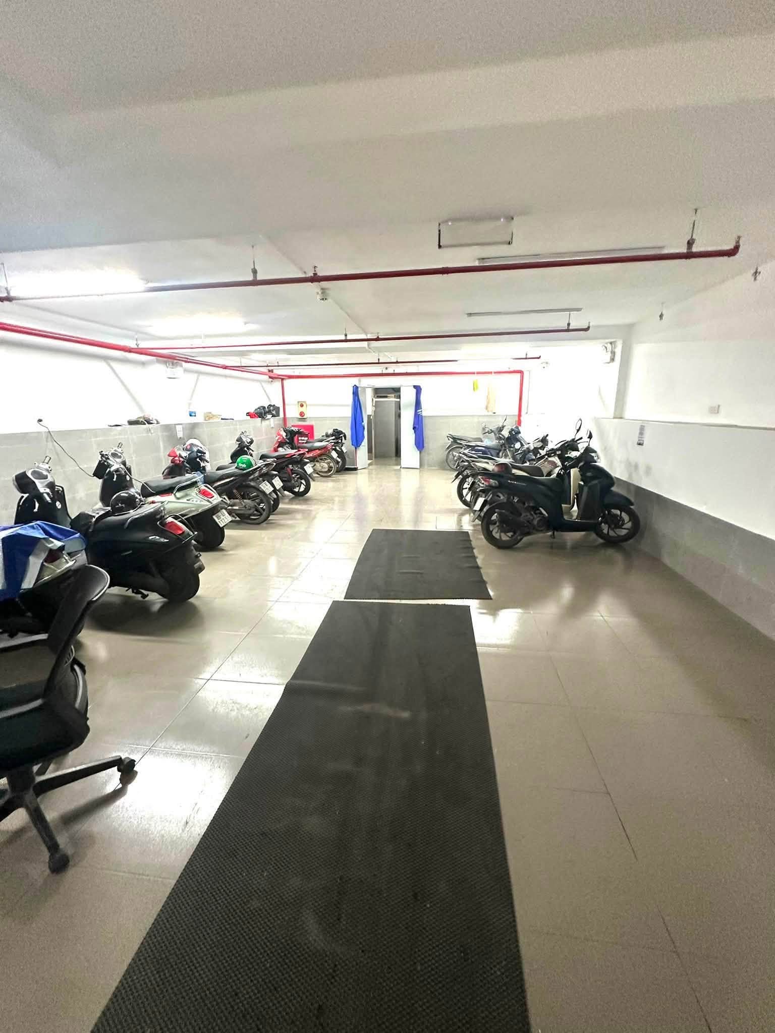 TÒA BUILDING THÁI THỊNH – 134M² – MT 7M – 10 TẦNG – 1 HẦM – Ô TÔ TRÁNH – VỈA HÈ – DÒNG TIỀN 16015560