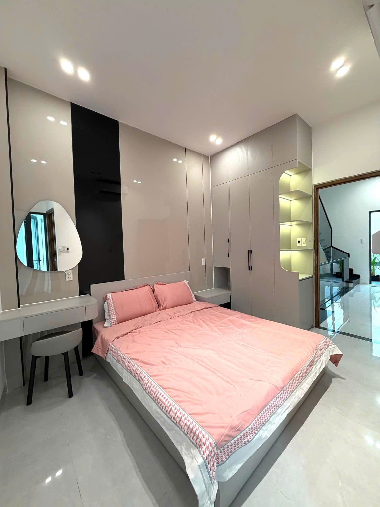 🔴💥Nhà 3 tầng 3 mê đúc sau lưng nhà mặt tiền Nguyễn Phước Nguyên 16015580