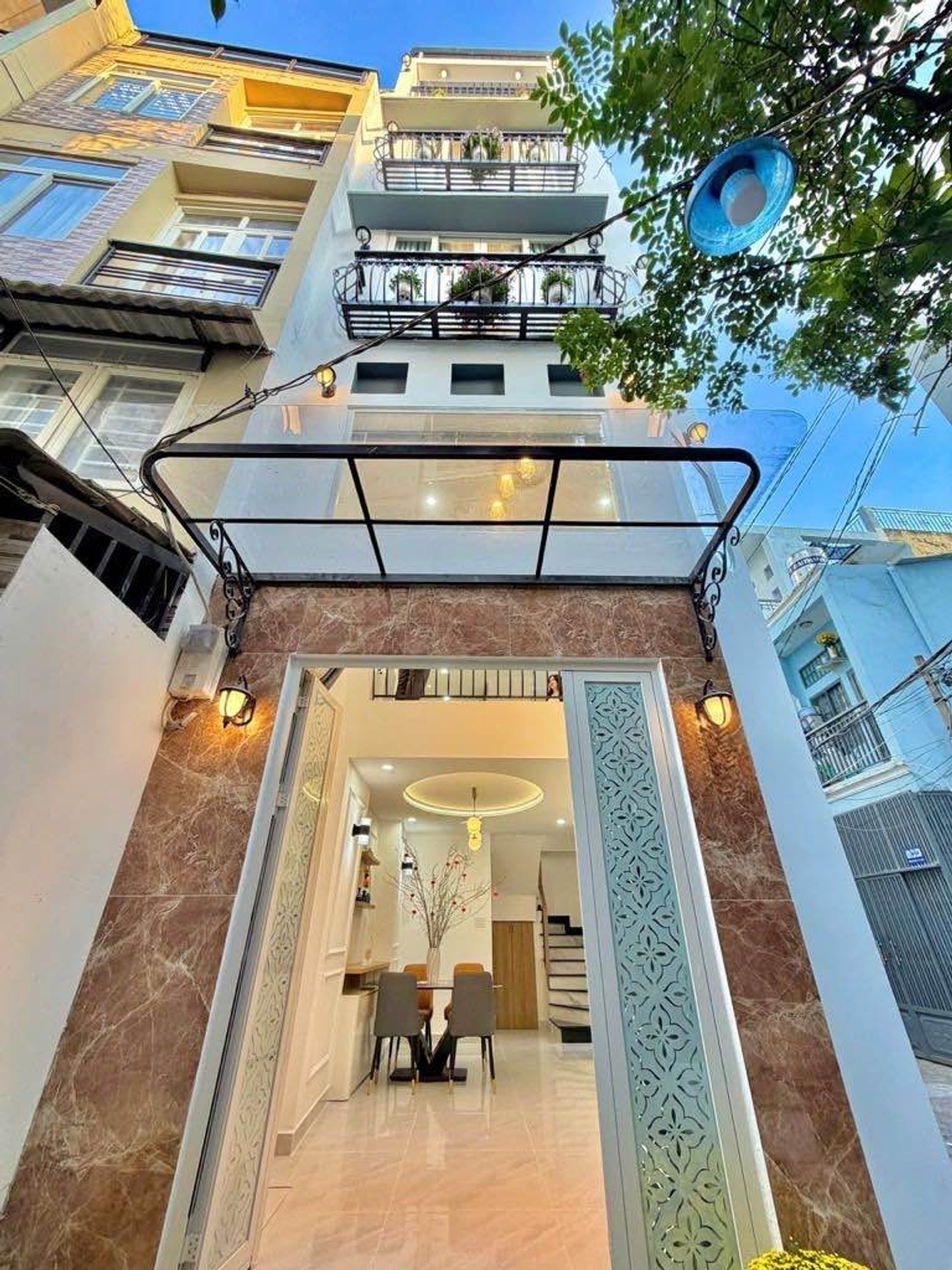 Bán nhà hẻm xe hơi gần Huỳnh Văn Bánh, 5 tầng sân thượng, lô góc, Phú Nhuận, 3.7x8, 8.x tỷ 16015586