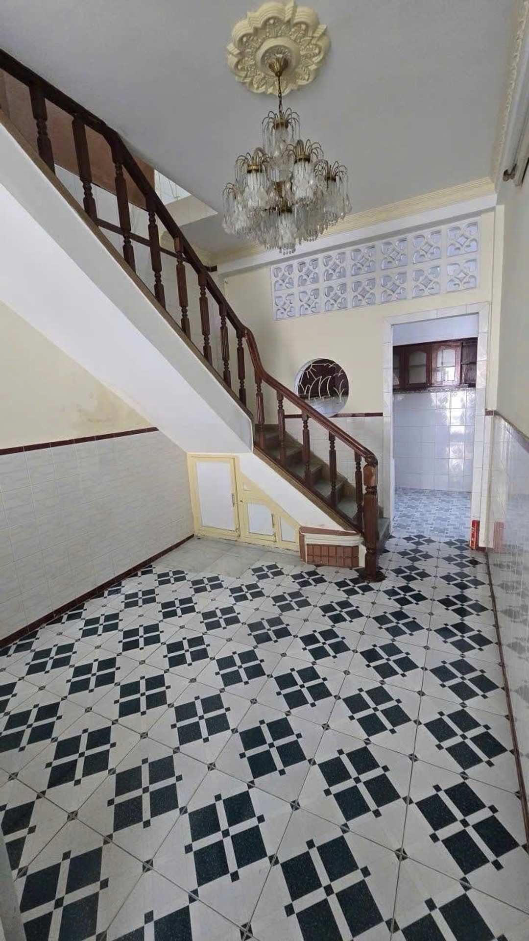 Bán nhà Phú Nhuận, gần Huỳnh Văn Bánh, hẻm xe hơi tránh 5m, 3.6x15 nở hậu 5m, 2 tầng, nhỉnh 10 tỷ 16015671