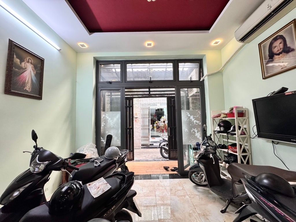 VIP BỜ KÈ TRƯỜNG SA - SAU LƯNG CĂN MẶT TIỀN - 41M2 - 4TẦNG - 5PN - MỚI ĐẸP Ở NGAY - 7,4 tỷ 16015699