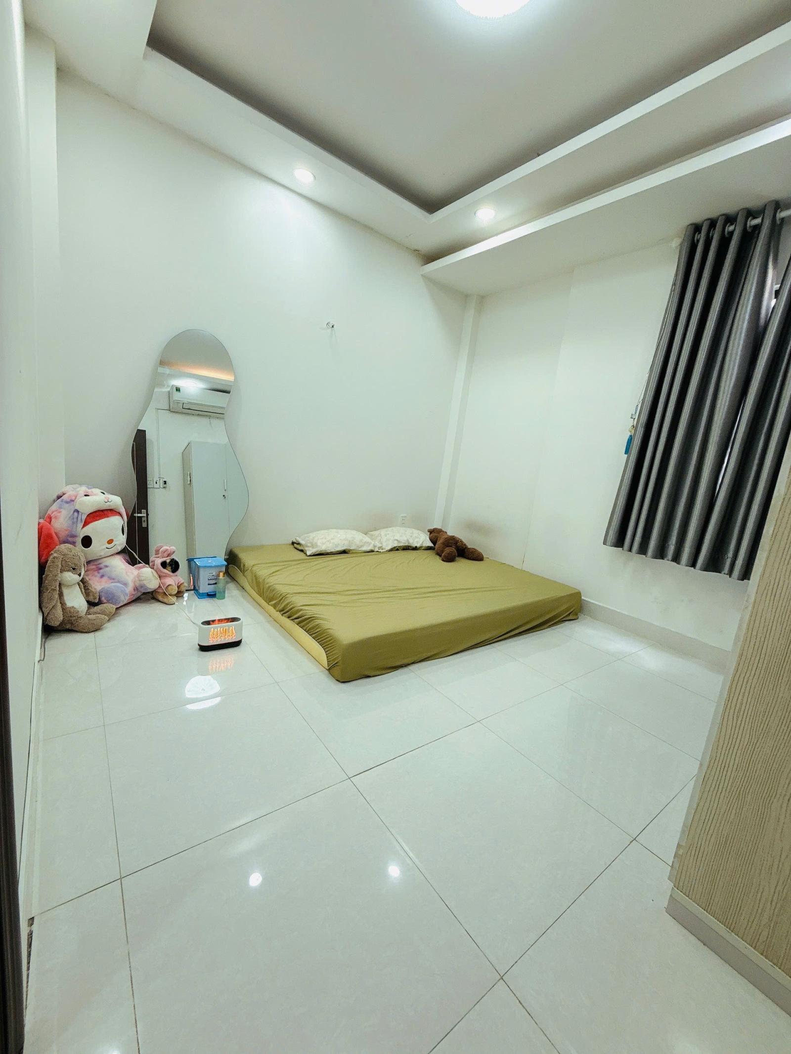 Nhà 1 lầu còn mới 3.5x9.35m Dương Bá Trạc P1Q8 (P.Chánh Hưng) 16015715