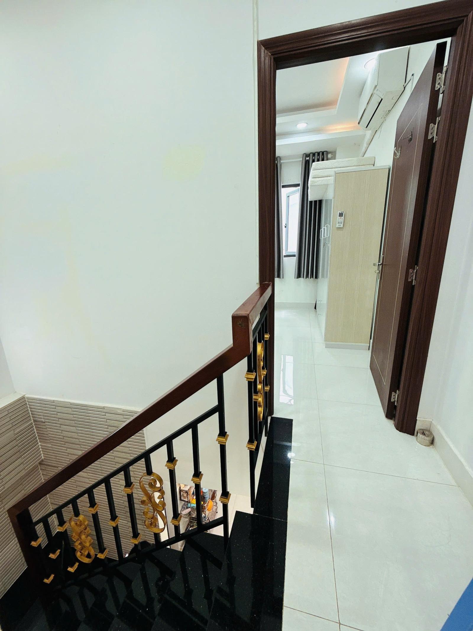 Nhà 1 lầu còn mới 3.5x9.35m Dương Bá Trạc P1Q8 (P.Chánh Hưng) 16015715