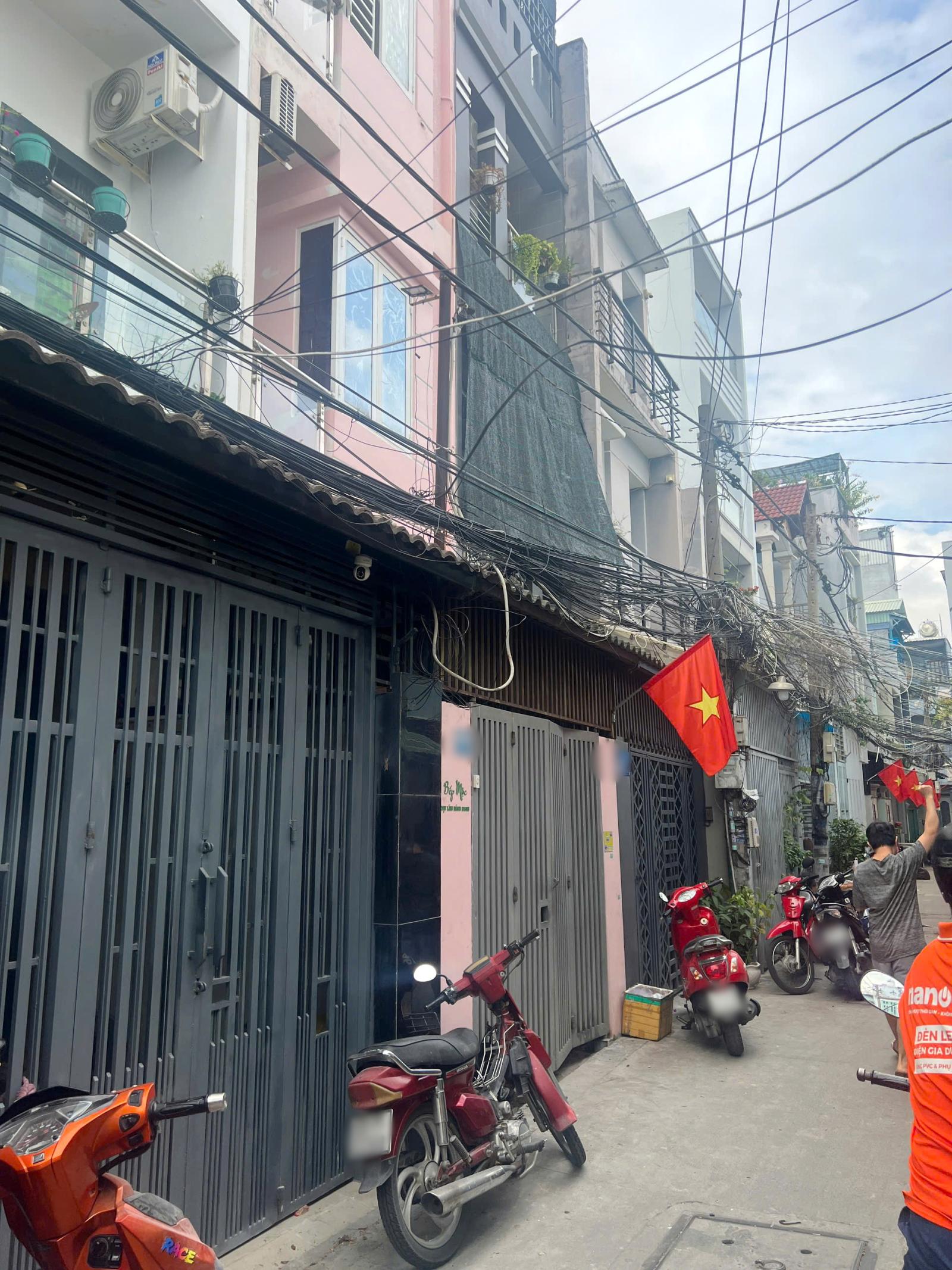Bán nhà 4 tầng hẻm 4m đường Nguyễn Thị Tần P2Q8. Giá: 6.4 tỷ 16015737