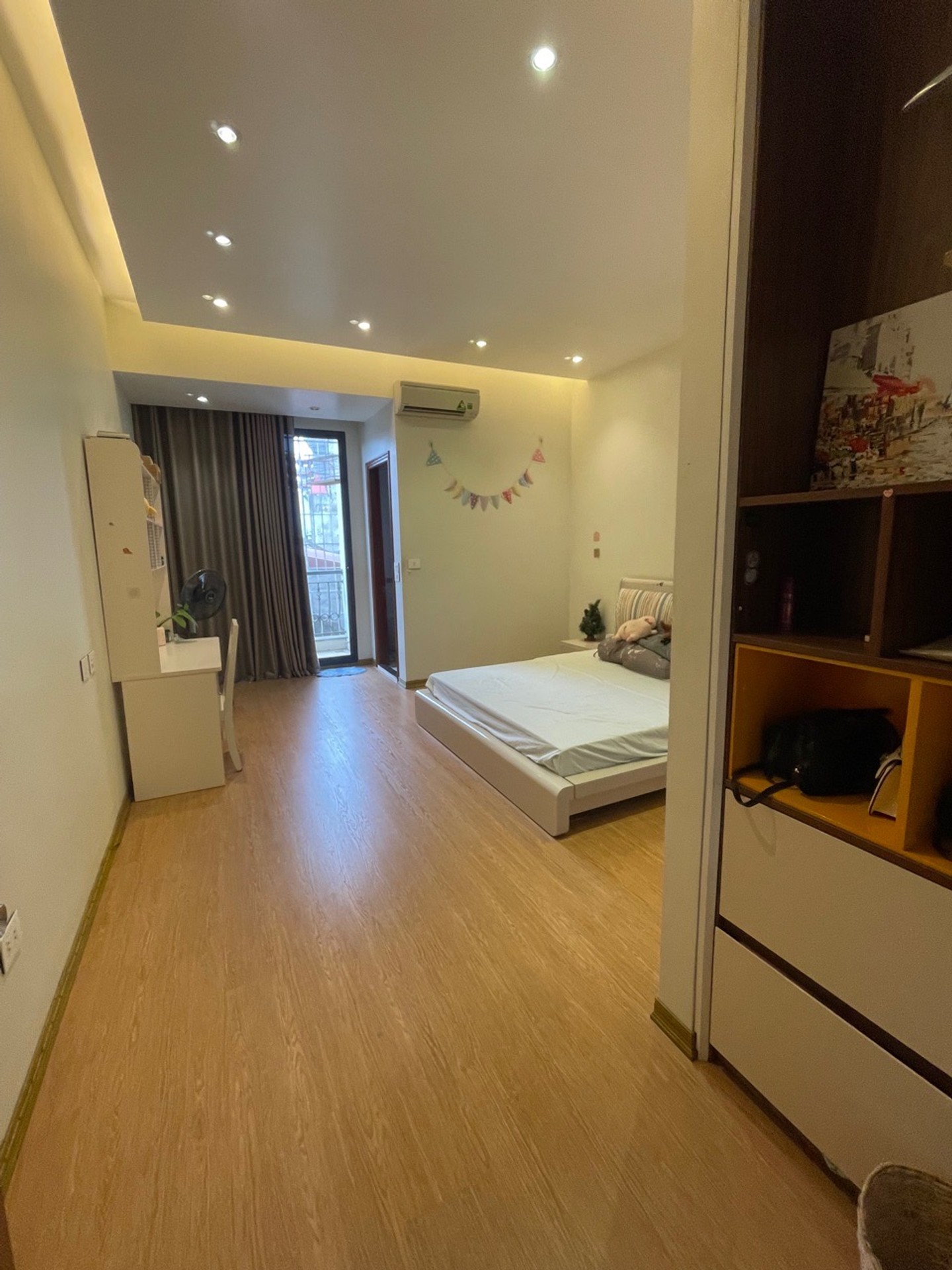 Mặt phố Hai Bà Trưng - 115,6m2, ngang 4,7m, nhà đẹp 4,5 tầng 16015831