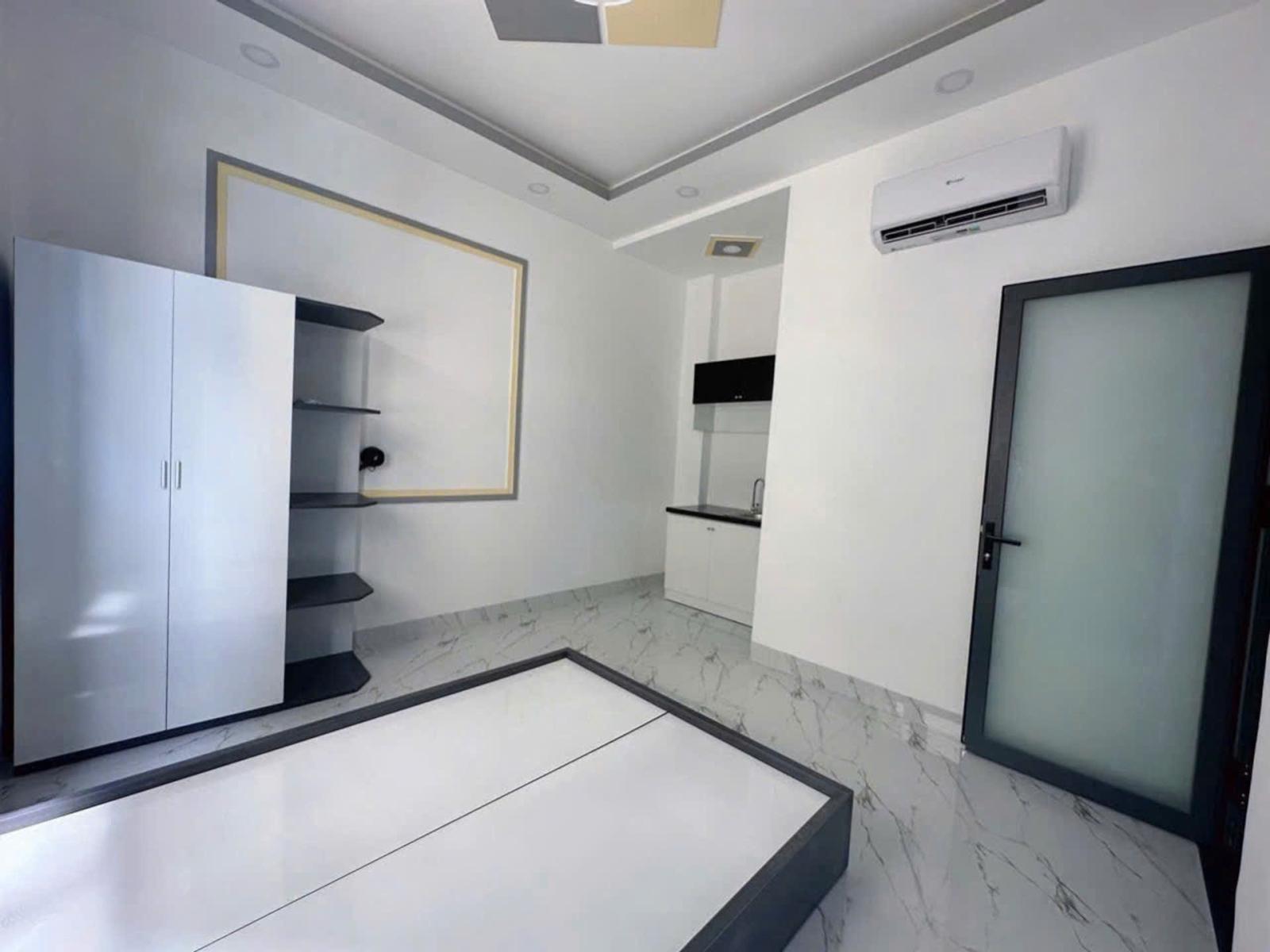 Bán CHDV 7 tầng Gò Vấp, 13 phòng, 75m2, gần ĐH Văn Lang, khoán 50tr/tháng, 12.99 tỷ 16015835