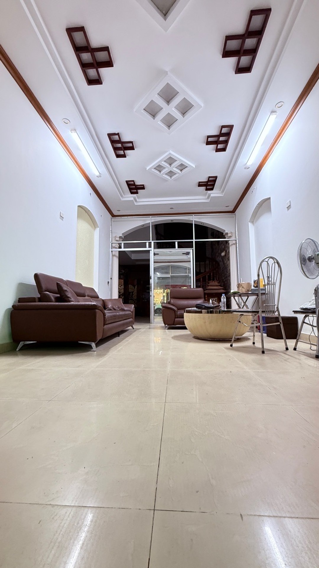 Mặt phố Hàng Kênh - Lô góc 5 tầng, 2 mặt thoáng, khu vực kinh doanh sầm uất 16015837