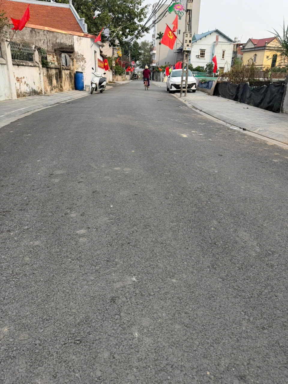 Bán đất Thái Bình - Mai Lâm- Đông Anh- ô tô tránh- hàng xóm vin Cổ Loa 110m hơn 11 tỷ
9TL) 16015839
