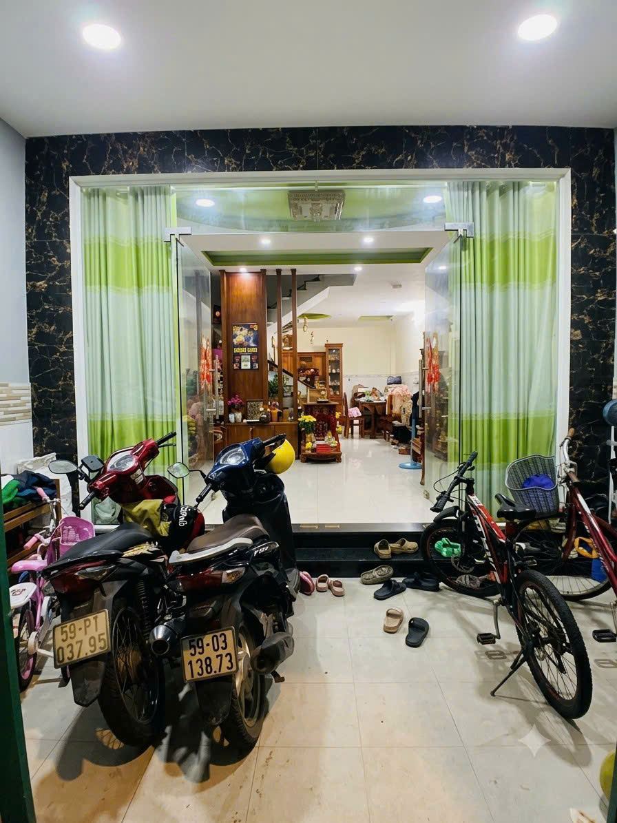 TÂN PHÚ NGUYỄN HỮU TIẾN - 63M2 - 3 TẦNG - NGANG BỀ THẾ 5M- HẺM 5M OTO QUAY ĐẦU  16015841
