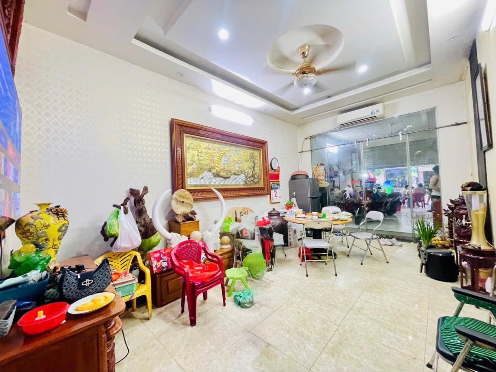 Mặt đường Hoàng Minh Thảo - 78,5m2, bán đất tặng nhà 2 tầng, giá 10,9 tỷ 16015905