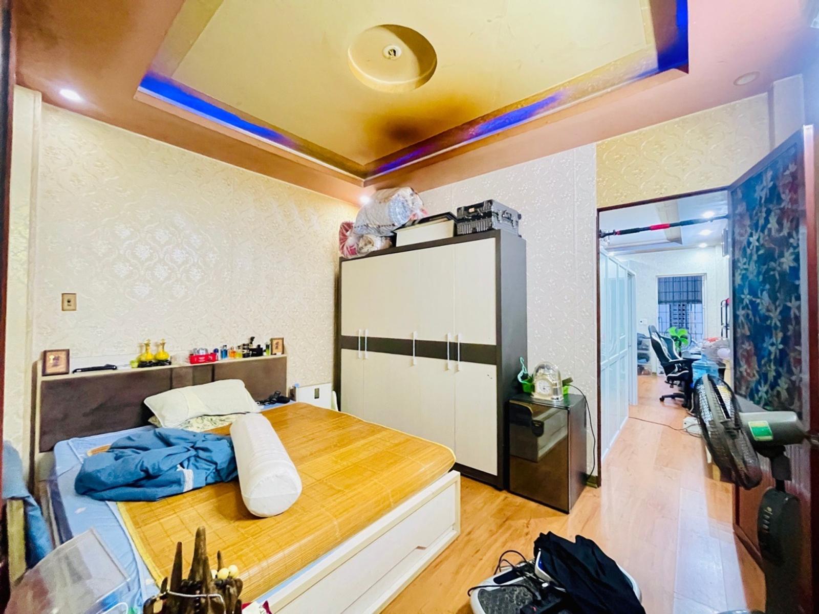 Mặt đường Hoàng Minh Thảo - 78,5m2, bán đất tặng nhà 2 tầng, giá 10,9 tỷ 16015905