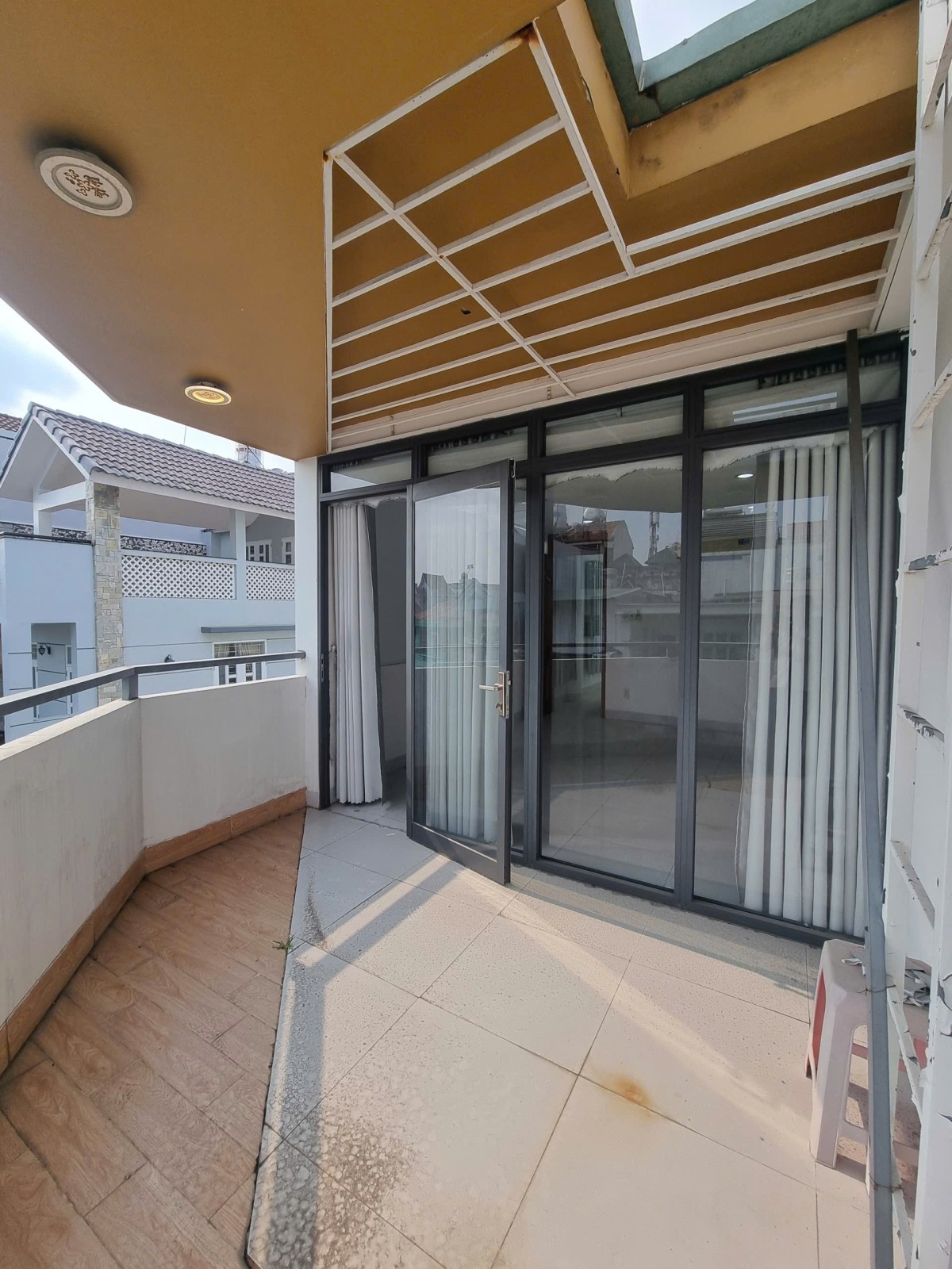 GIẢM 250 TRIỆU –  NGUYỄN VĂN KHỐI, GÒ VẤP – LÔ GÓC 42M² – 4 TẦNG – HAI MẶT HẺM XE TẢI TRÁNH 16015935