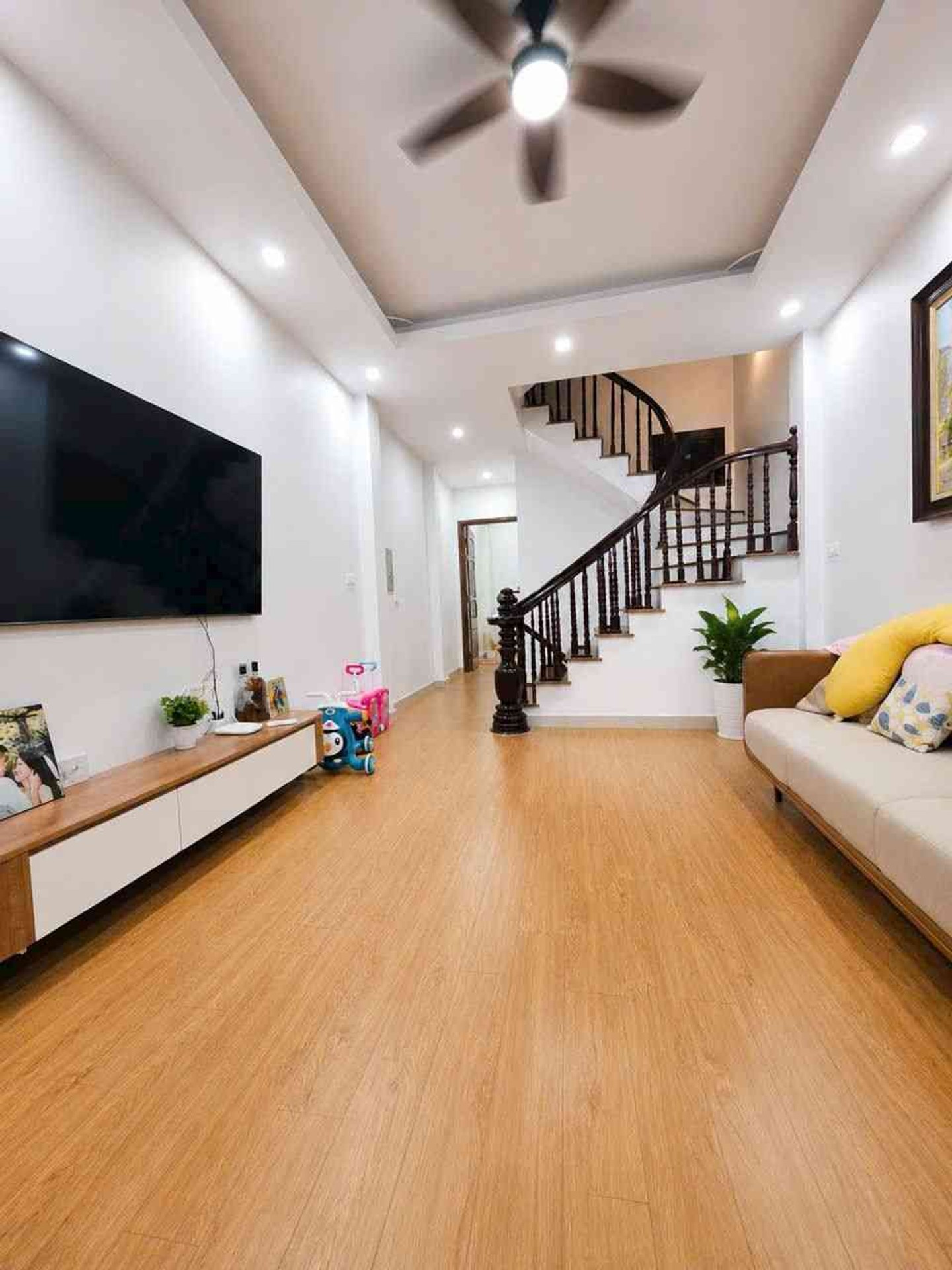 Bán nhà đẹp Ngọc Lâm- ngõ Thông- Nông 40m 4 tầng hơn 7 tỷ(TL) 16015969