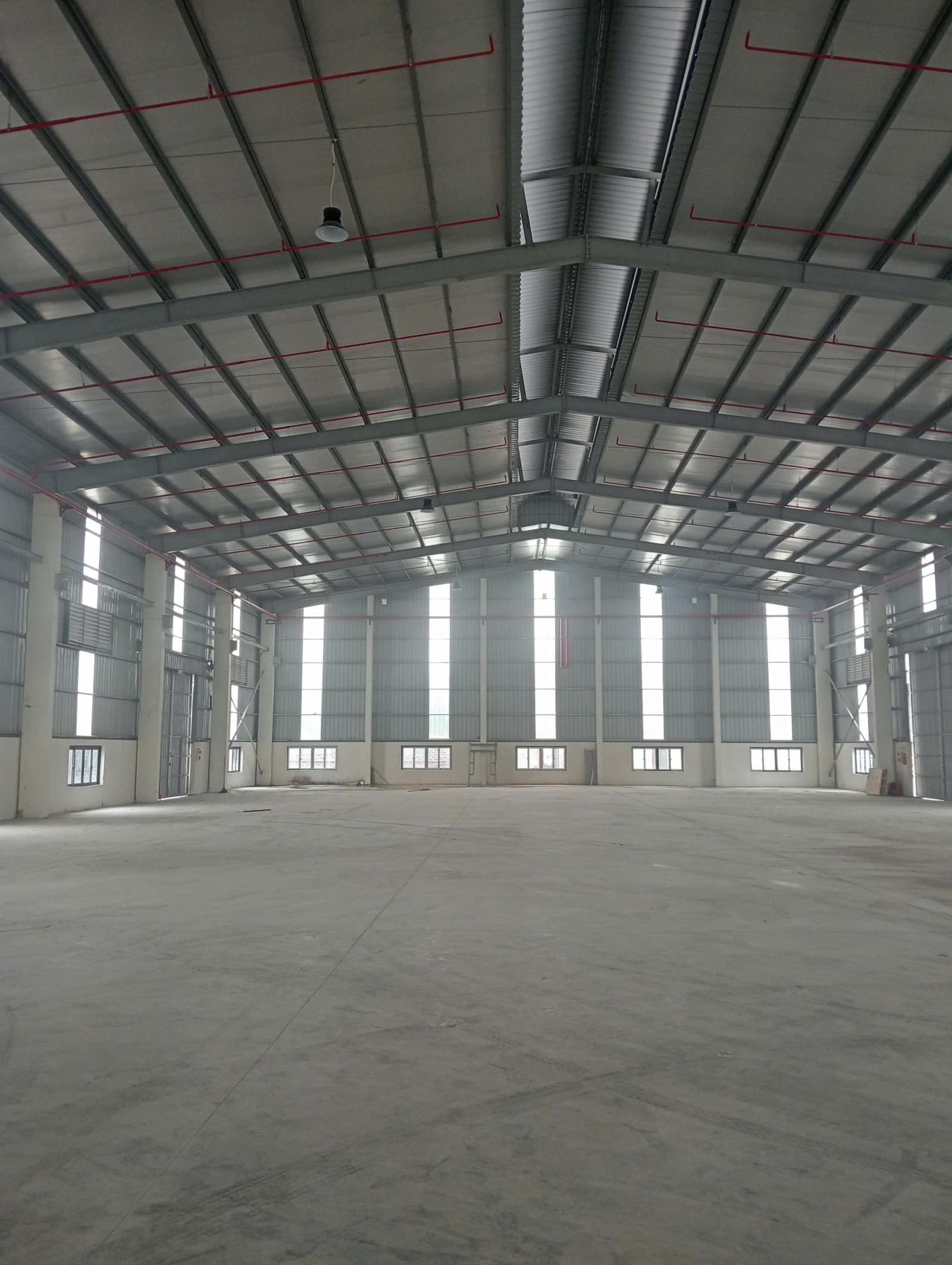 CHO THUÊ KHO XƯỞNG 2234m² Tại KCN ĐÀI TƯ, LONG BIÊN - PCCC Tự Động, Xe Container Đỗ Cửa 16015982