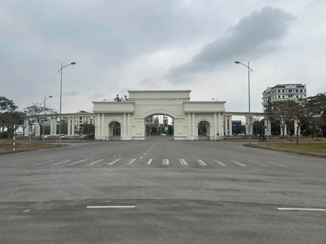Bán đất biệt thự Đỉnh Long, ph Tân Bình, TP Hải Dương, 176m2, mt 11m, hướng tây, đường 15.5m 16015984